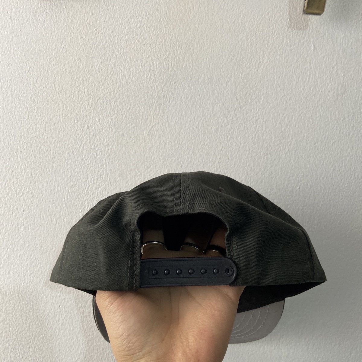 Online Ceramics Online Ceramics Train Good Deed Hat Size ONE SIZE - 3 Thumbnail