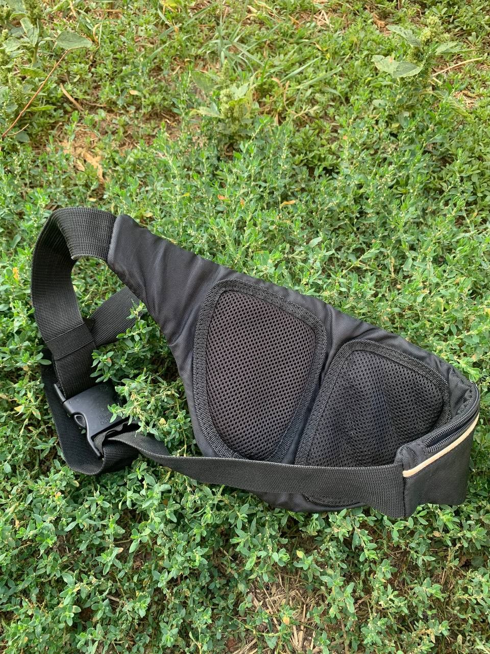 Nike Vintage Nike Running Bag Retro Drill Swoosh Y2K 90s Size ONE SIZE - 2 Thumbnail