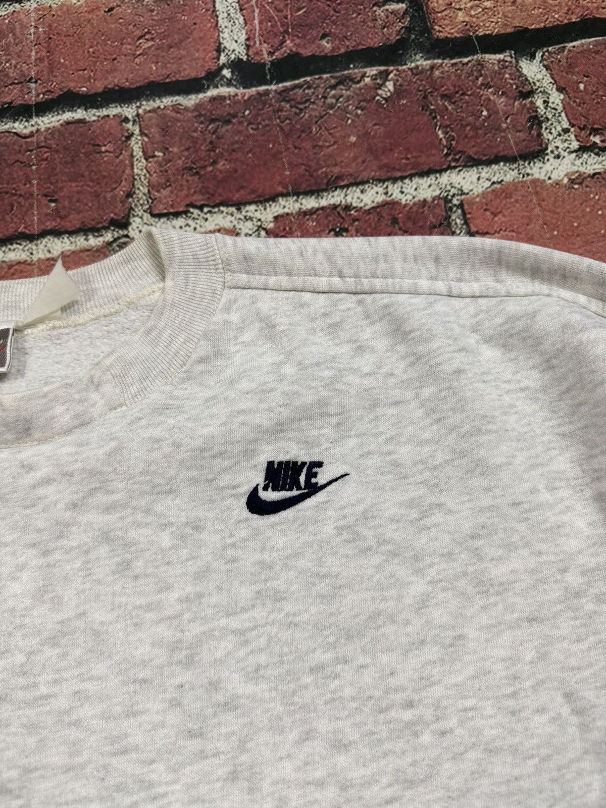 Nike Vintage 90s Nike Air Swoosh Spell Out Crewneck Sweatshirt Size US L / EU 52-54 / 3 - 6 Thumbnail