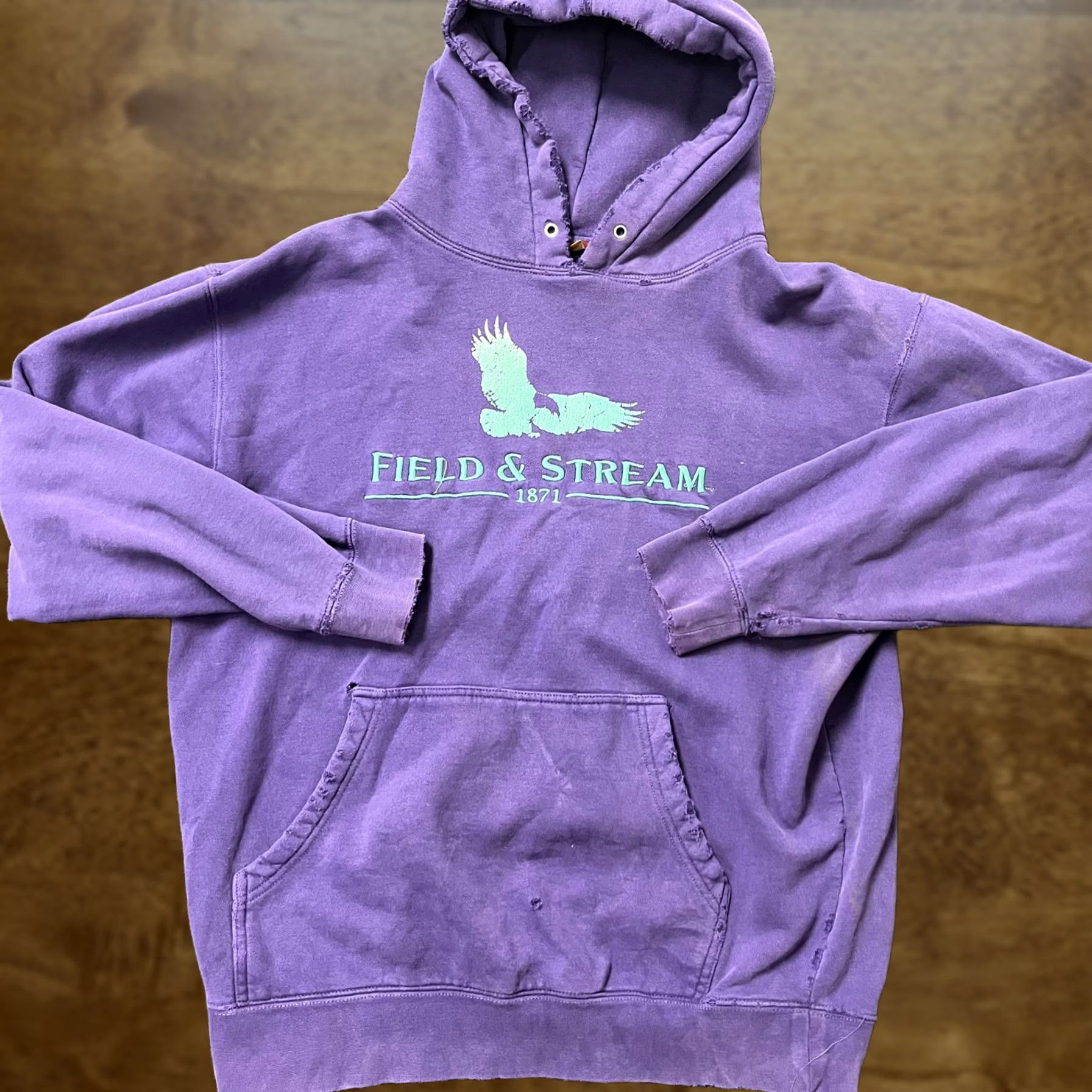 Vintage Field & Stream Hoodie Womens Large Purple Graphic Pullover Sweatshirt Eagle Size L / US 10 / IT 46 - 1 Thumbnail