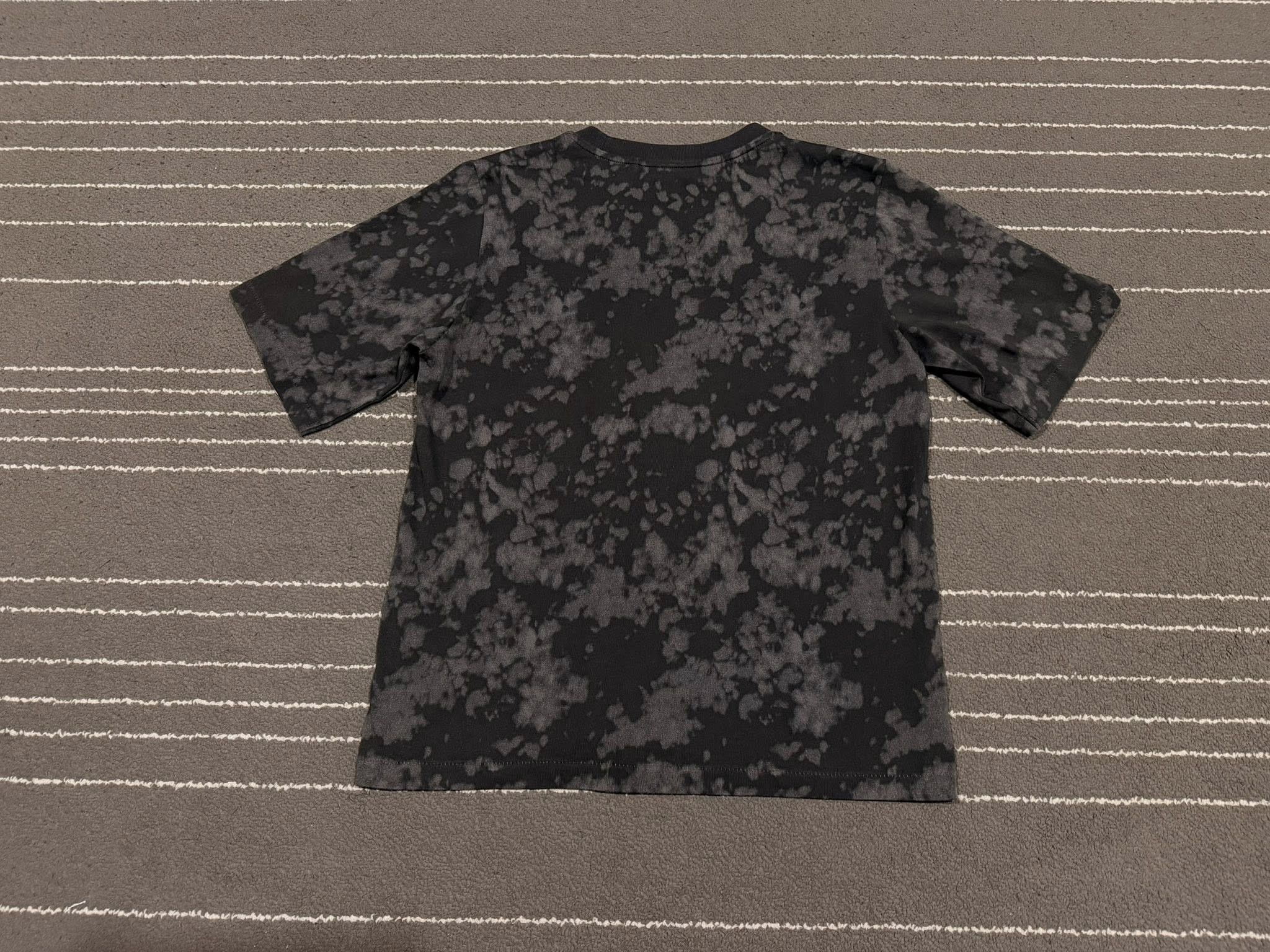 Uniqlo HELLO KITTY 50th anniversary tee XS 2714 Size XS / US 0-2 / IT 36-38 - 2 Thumbnail