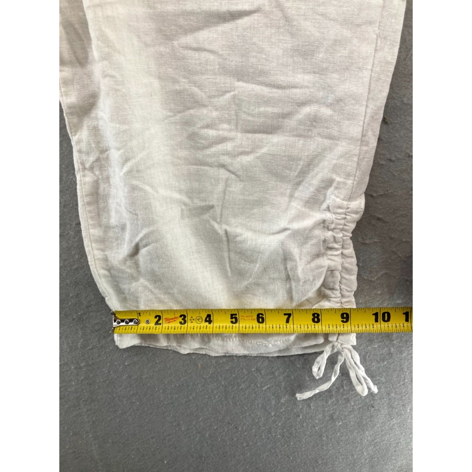 Vintage Kensie Girl White Linen Capri Pants Womens Size 10 Straight Leg Adjustable Waist Beach Style Size 32" / US 10 / IT 46 - 6 Thumbnail