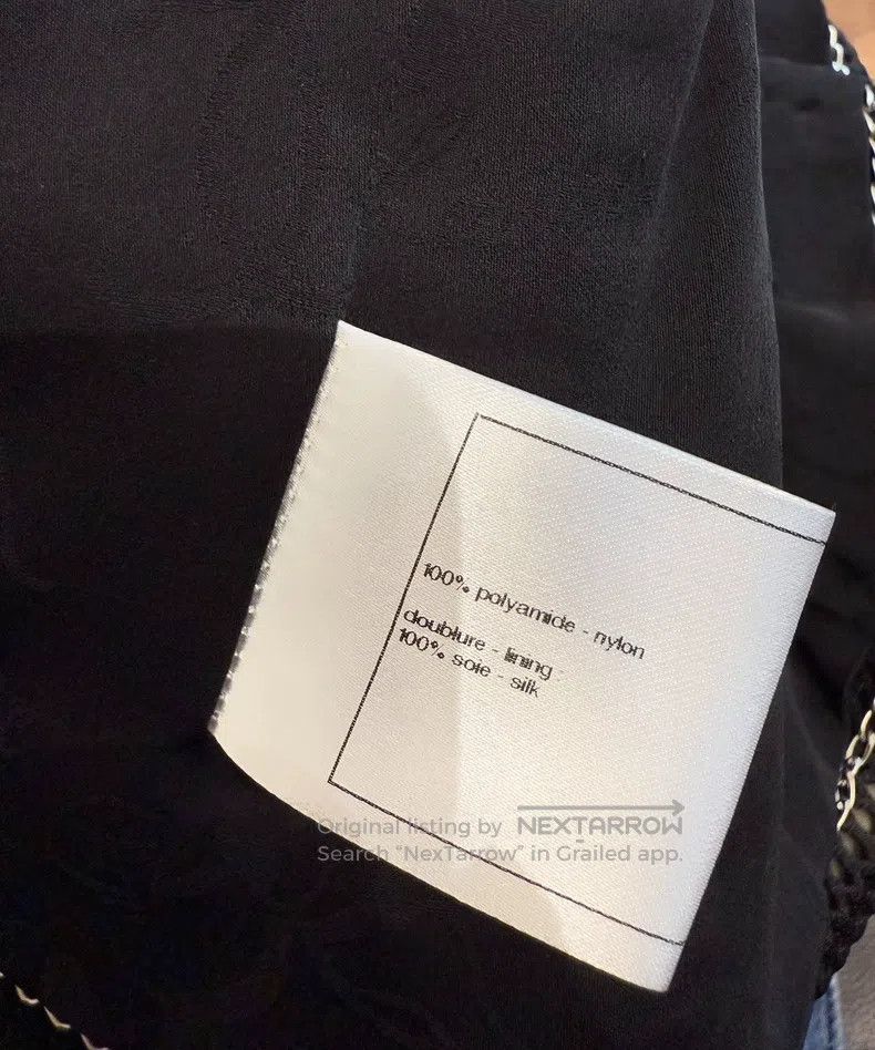 Chanel Chanel Short jacket with pearl button Size XS / US 0-2 / IT 36-38 - 7 Thumbnail