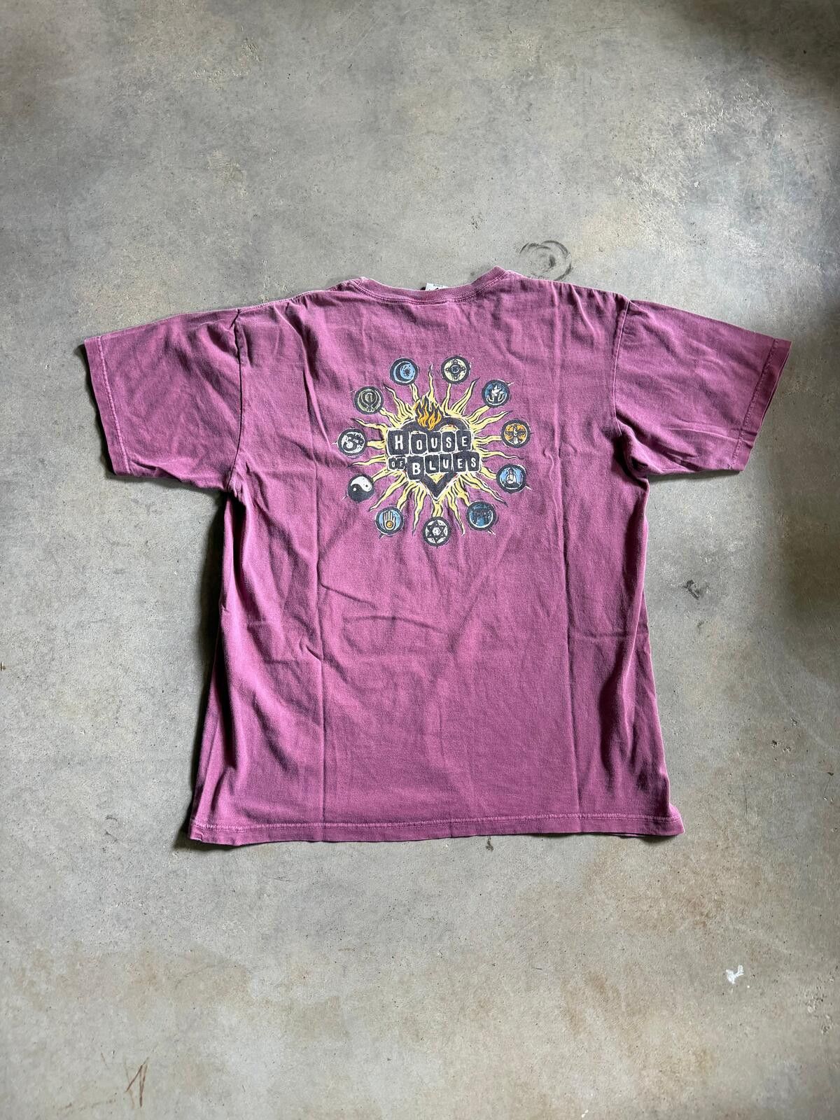 Other VTG House of Blues Red Tee Sz L Size US L / EU 52-54 / 3 - 1 Thumbnail