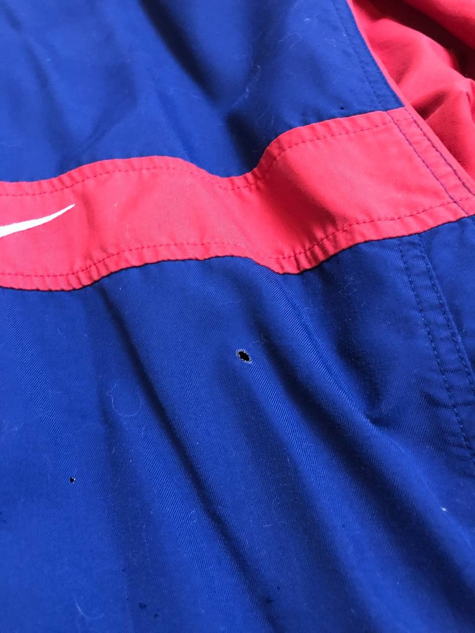 Nike Vintage 90s Nike Maroon Full Zip Windbreaker Jacket Size US L / EU 52-54 / 3 - 3 Thumbnail