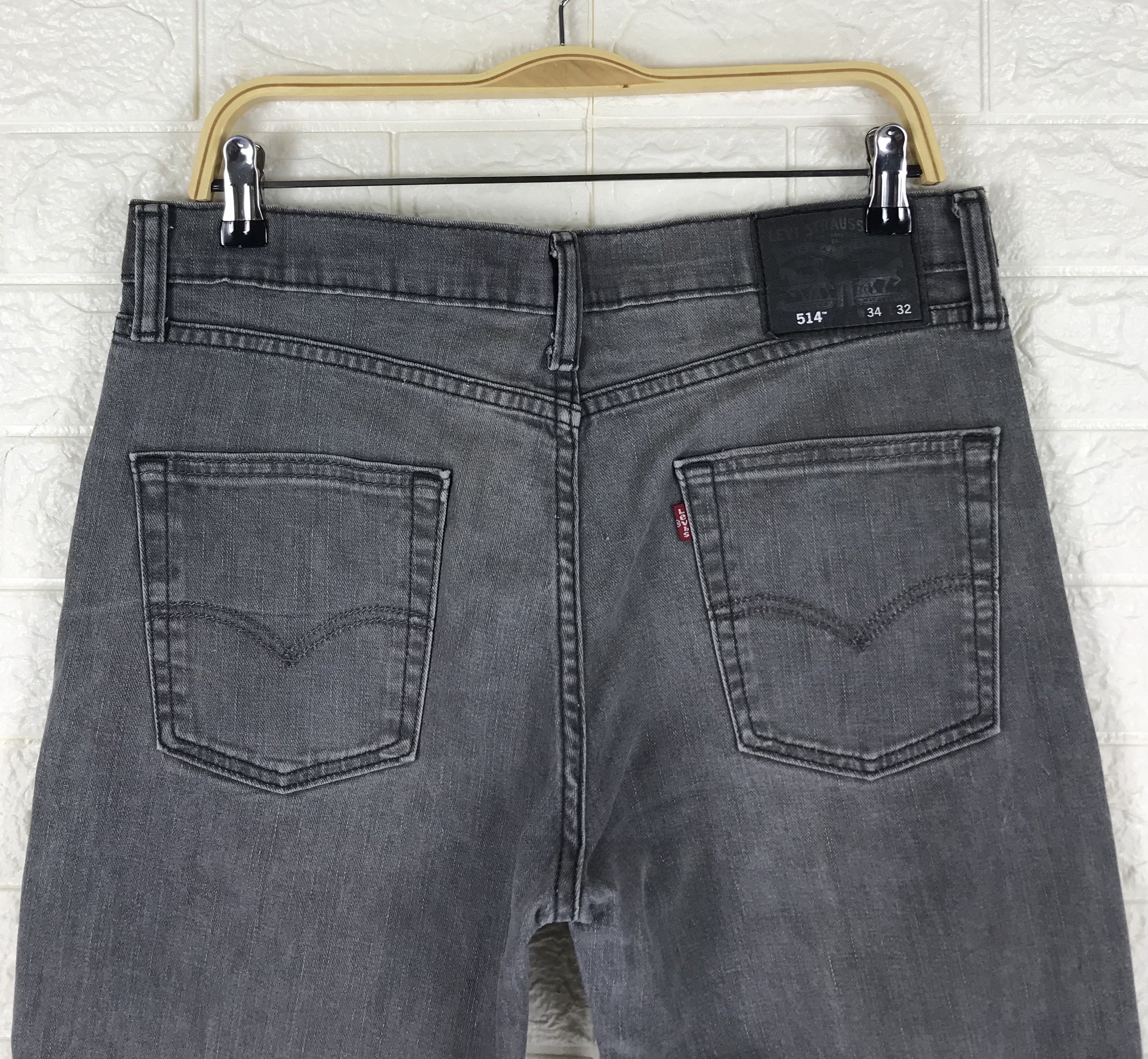 Levi's Vintage Levi's 514 Faded Black Jeans Straight Fit Denim Size US 34 / EU 50 - 6 Thumbnail