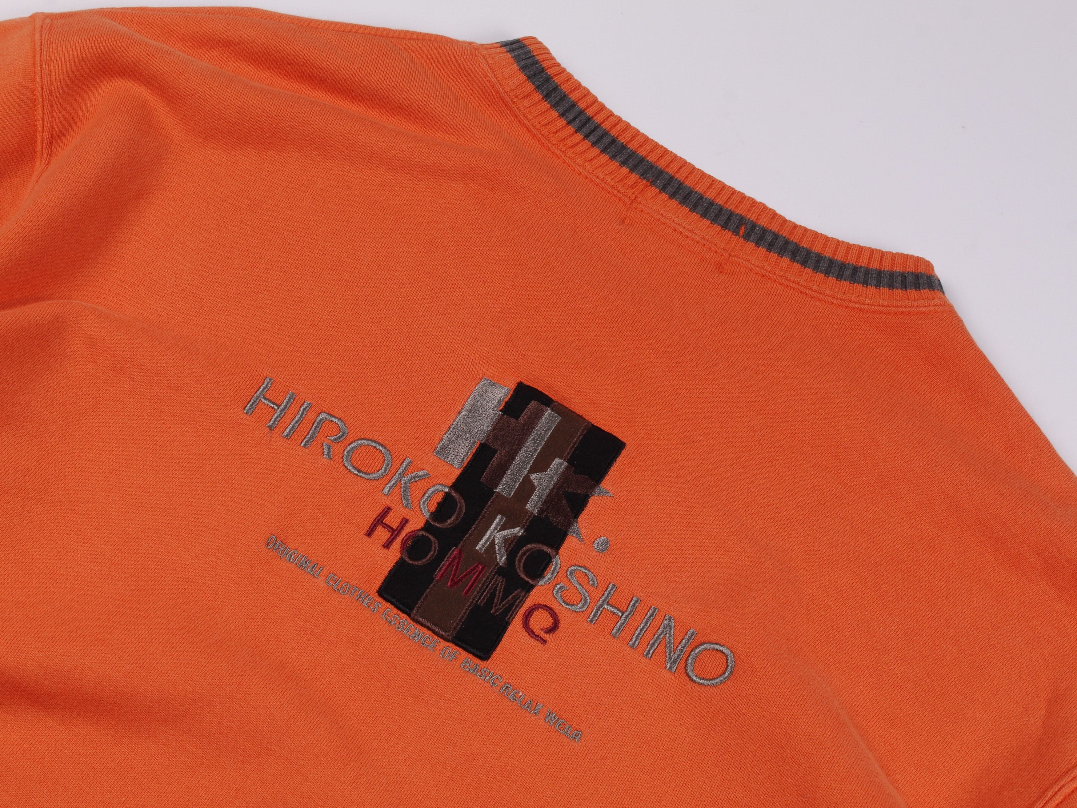 Hiroko Koshino Homme × Japanese Brand Vintage Hiroko Koshino Homme Logo Sweatshirt Jumper Size US L / EU 52-54 / 3 - 7 Thumbnail