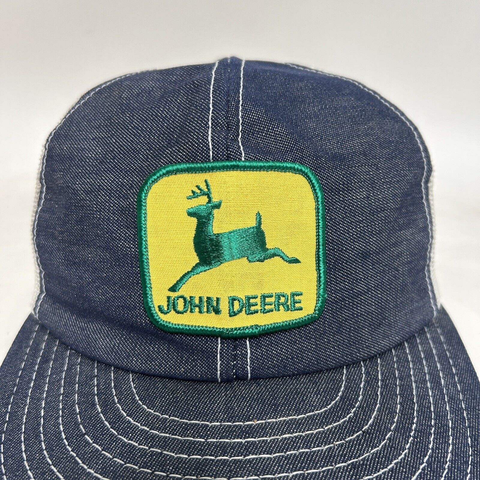 Vintage Vintage John Deere Denim Mesh Trucker Snapback Hat 2024 Size ONE SIZE - 2 Thumbnail