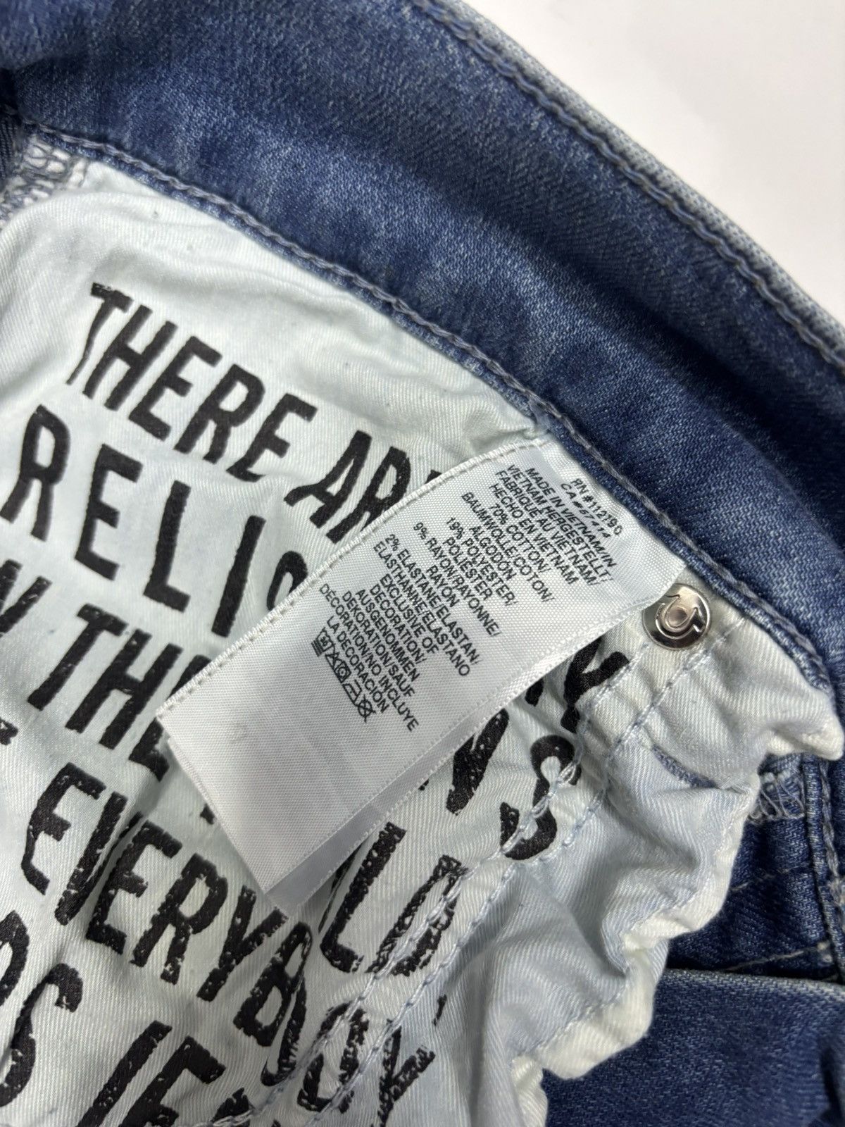 True Religion × Vintage TRUE RELIGION Relaxed Skinny Denim Pants Size US 32 / EU 48 - 15 Thumbnail