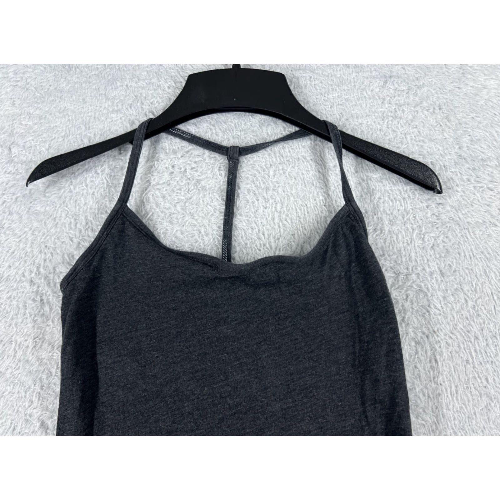 Lululemon Lululemon Shirt Women 6 Gray Tank Built In Bra Gym Run Yoga Workout reading Size M / US 6-8 / IT 42-44 - 4 Thumbnail