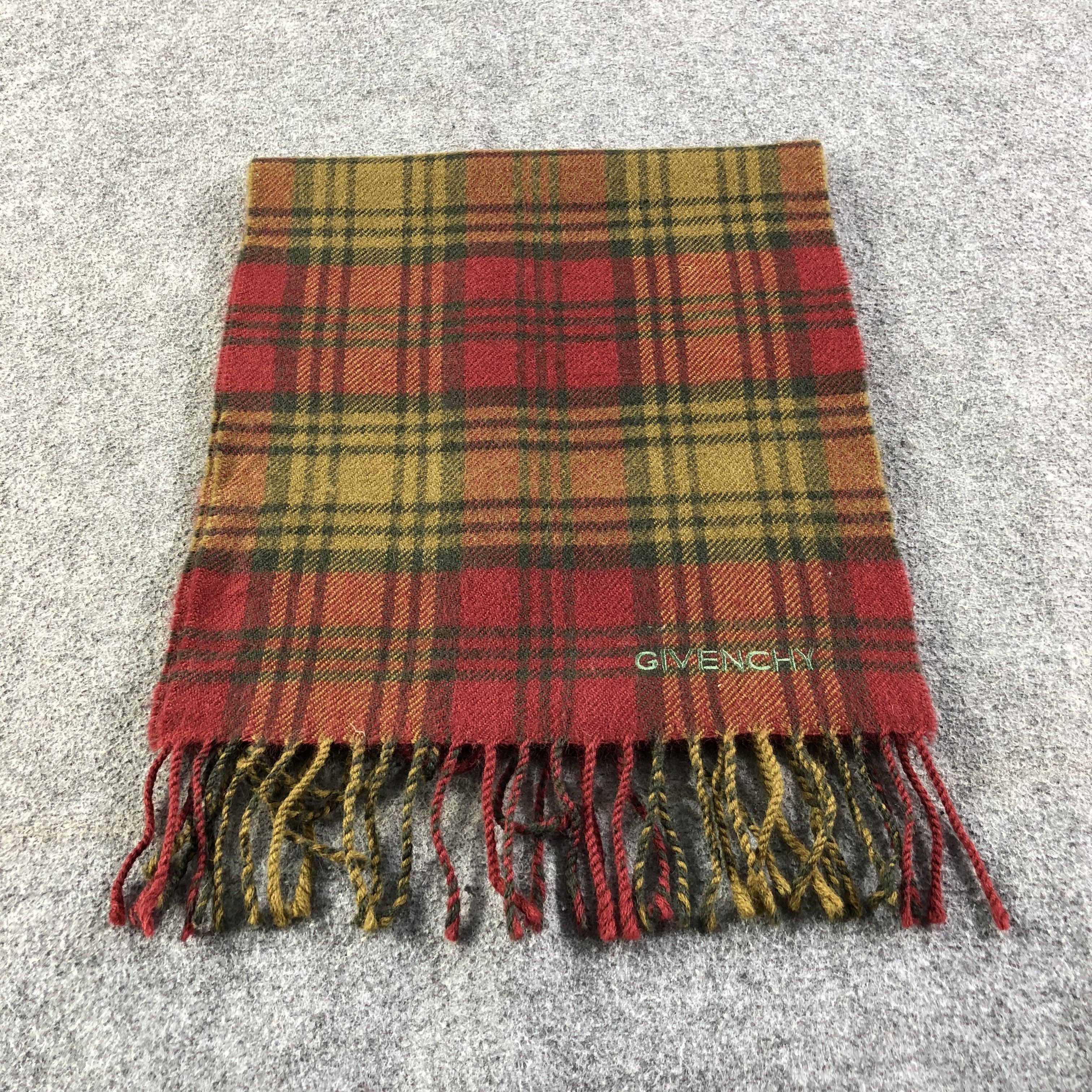 Givenchy Givenchy Tartan Wool Scarf Muffler V1072 Size ONE SIZE - 2 Thumbnail