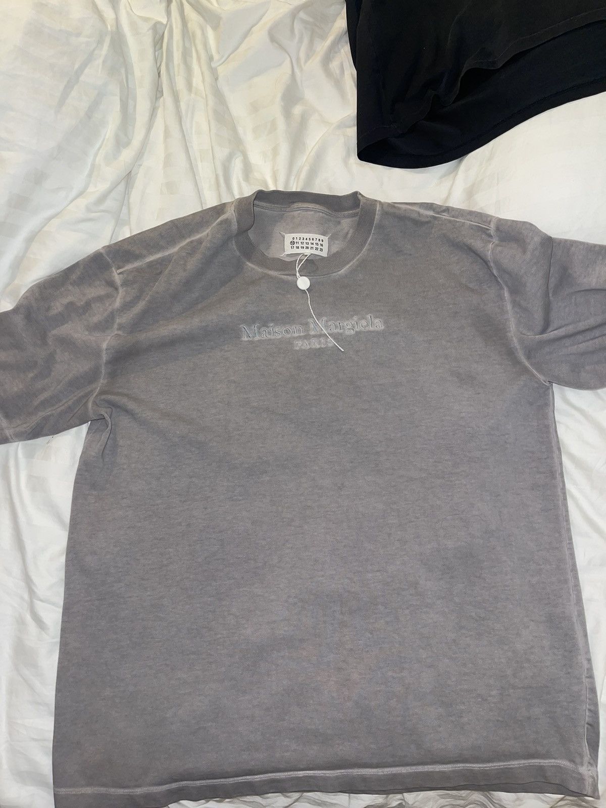 Designer × Maison Margiela Grey T-Shirt Size US S / EU 44-46 / 1 - 1 Thumbnail