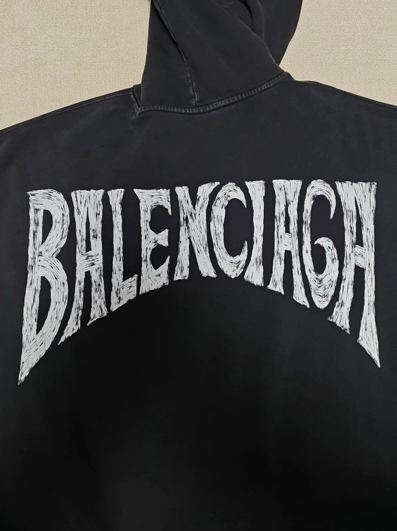 Balenciaga Balenciaga size 2 Sunset Tower Beach Old Hooded Sweater Size US M / EU 48-50 / 2 - 4 Thumbnail