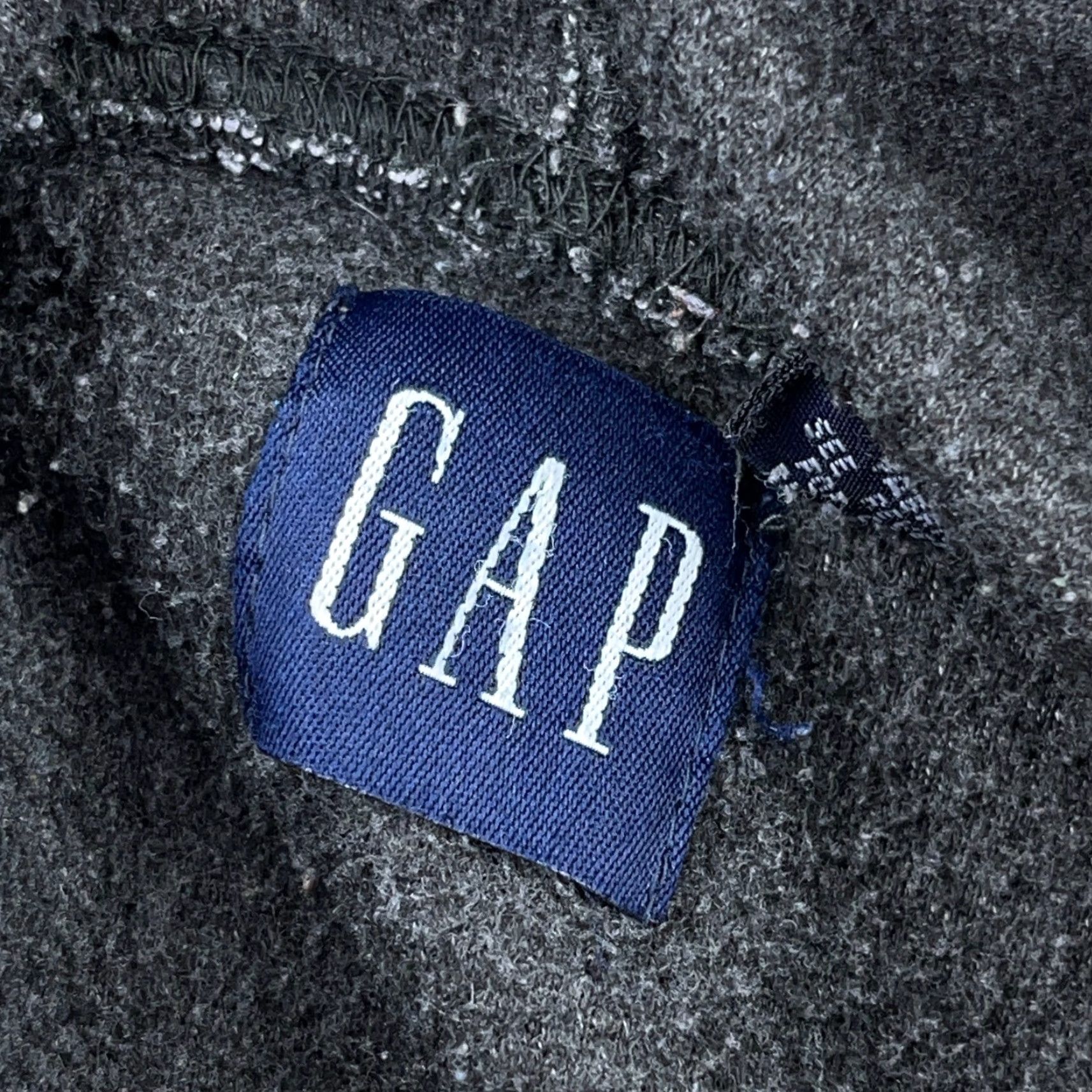 Gap VINTAGE Gap Hoodie Men L Gray 90s Grunge Logo Embroidered Fleece Pullover Athletic Sports Graphic Print Heavyweight Hooded Casual Pullover Mens Size US L / EU 52-54 / 3 - 3 Thumbnail
