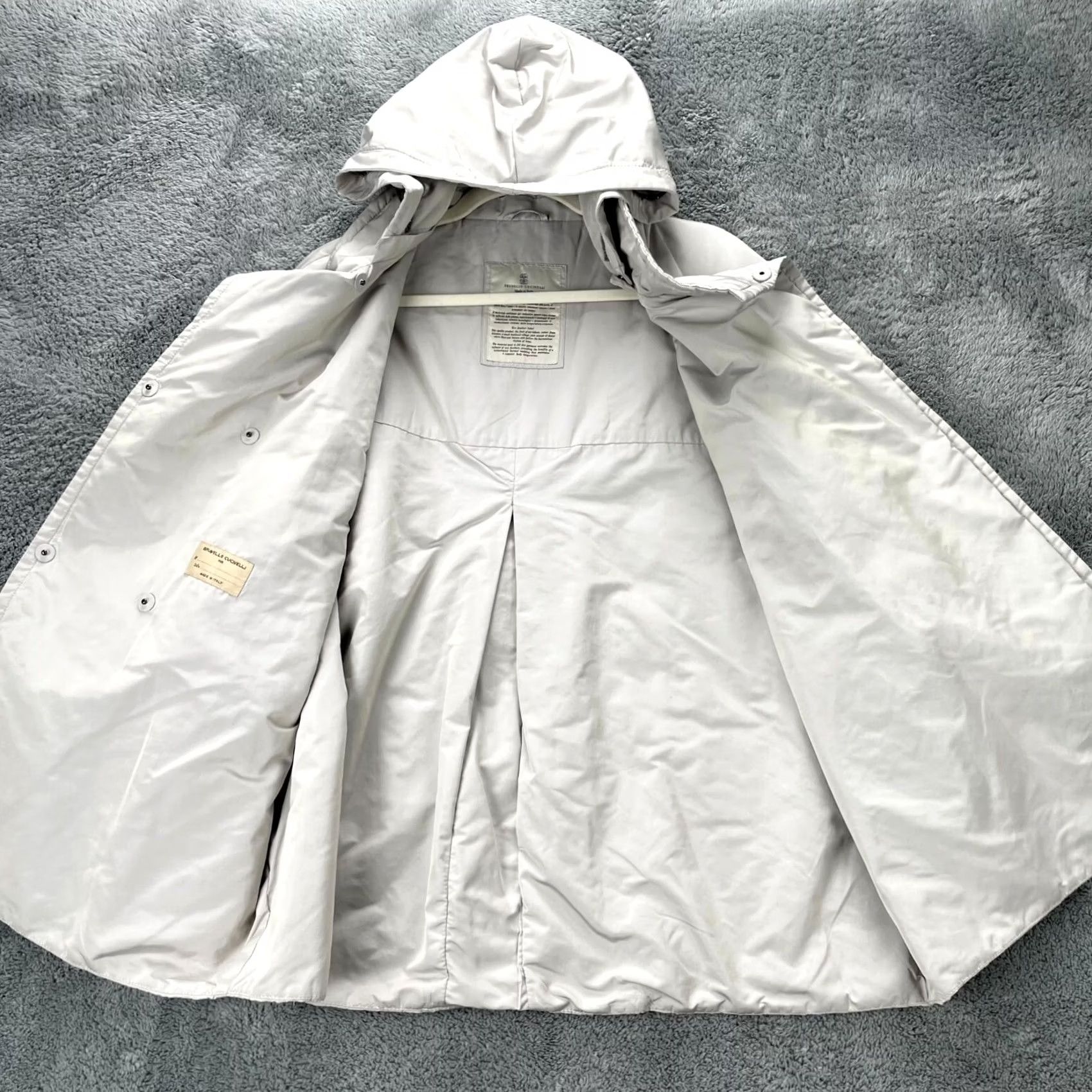 Brunello Cucinelli Brunello Cucinelli Jacket Womens XL White Silk Blend Hooded Removable Hood Parka Short Sleeve Long Sleeve Snap Closure Satin Lining Silk Size XL / US 12-14 / IT 48-50 - 5 Thumbnail
