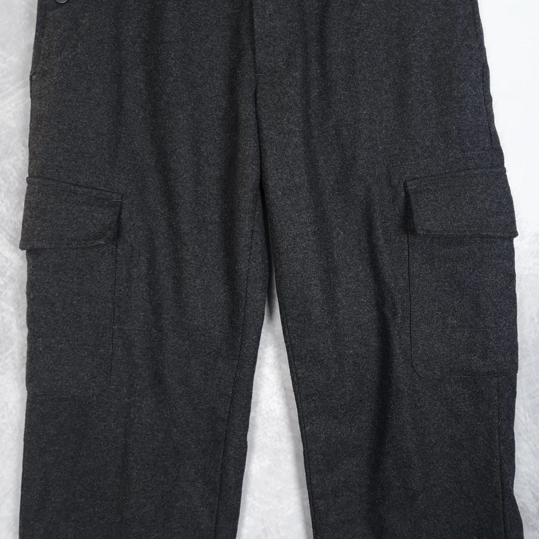 Gap VINTAGE Gap Wool Cargo Pants Mens 30 Gray Straight Leg Utility Military Workwear Size US 30 / EU 46 - 6 Thumbnail