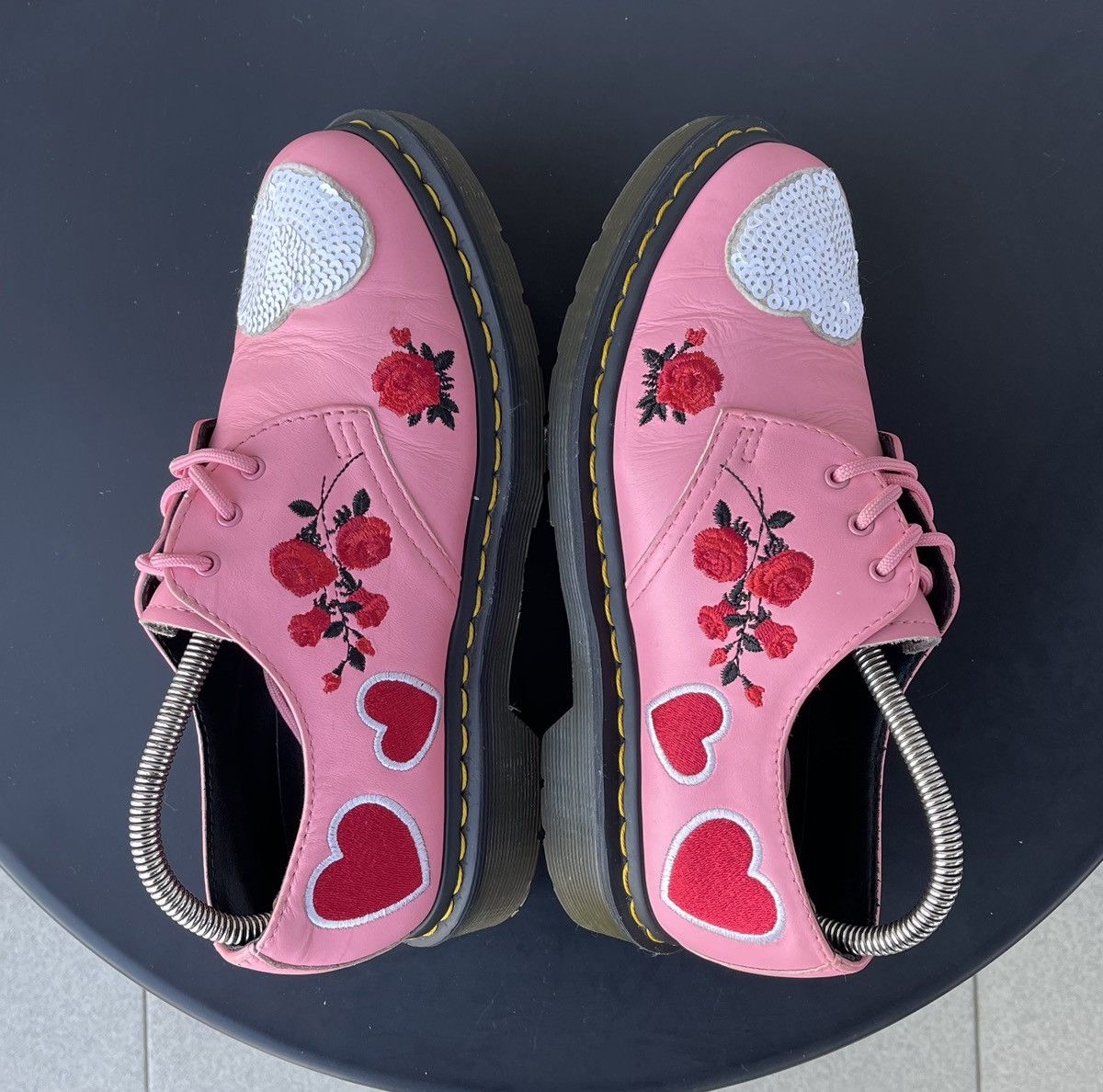 Dr. Martens Dr Martens 1461 Sequin Hearts in Geranium Pink Oxfords Shoes Size US 8 / IT 38 - 7 Thumbnail