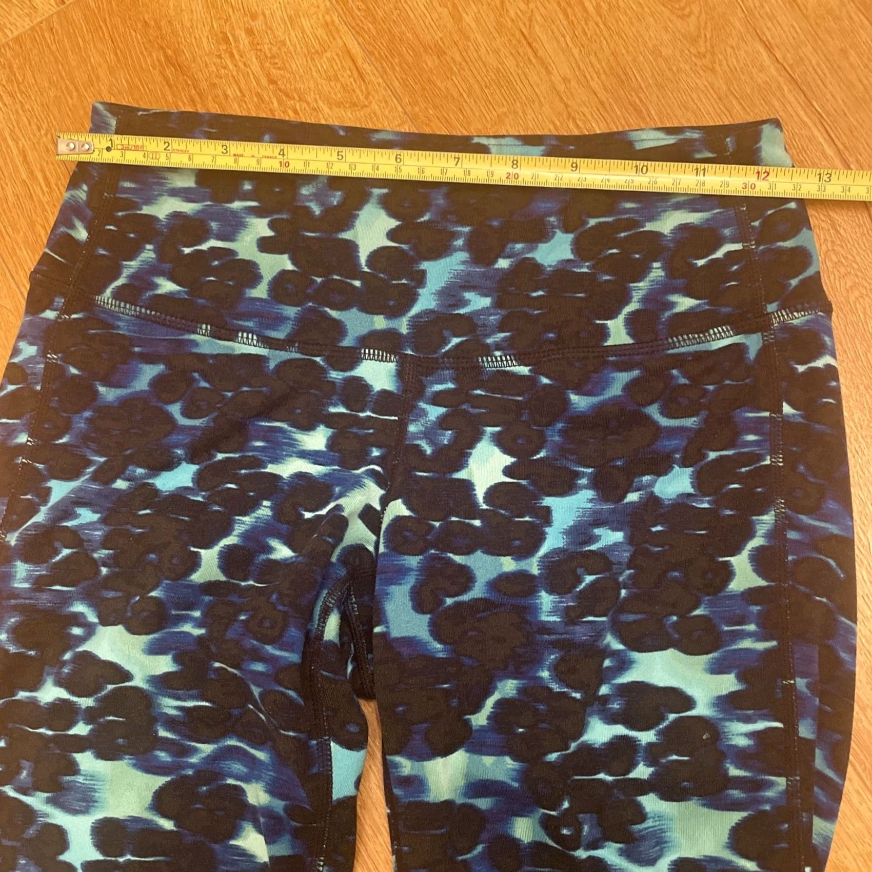 Athleta Athleta Women Blue Underwater XS Chaturanga Crop Yoga Tight Leggings Size 26" / US 2 / IT 38 - 4 Thumbnail