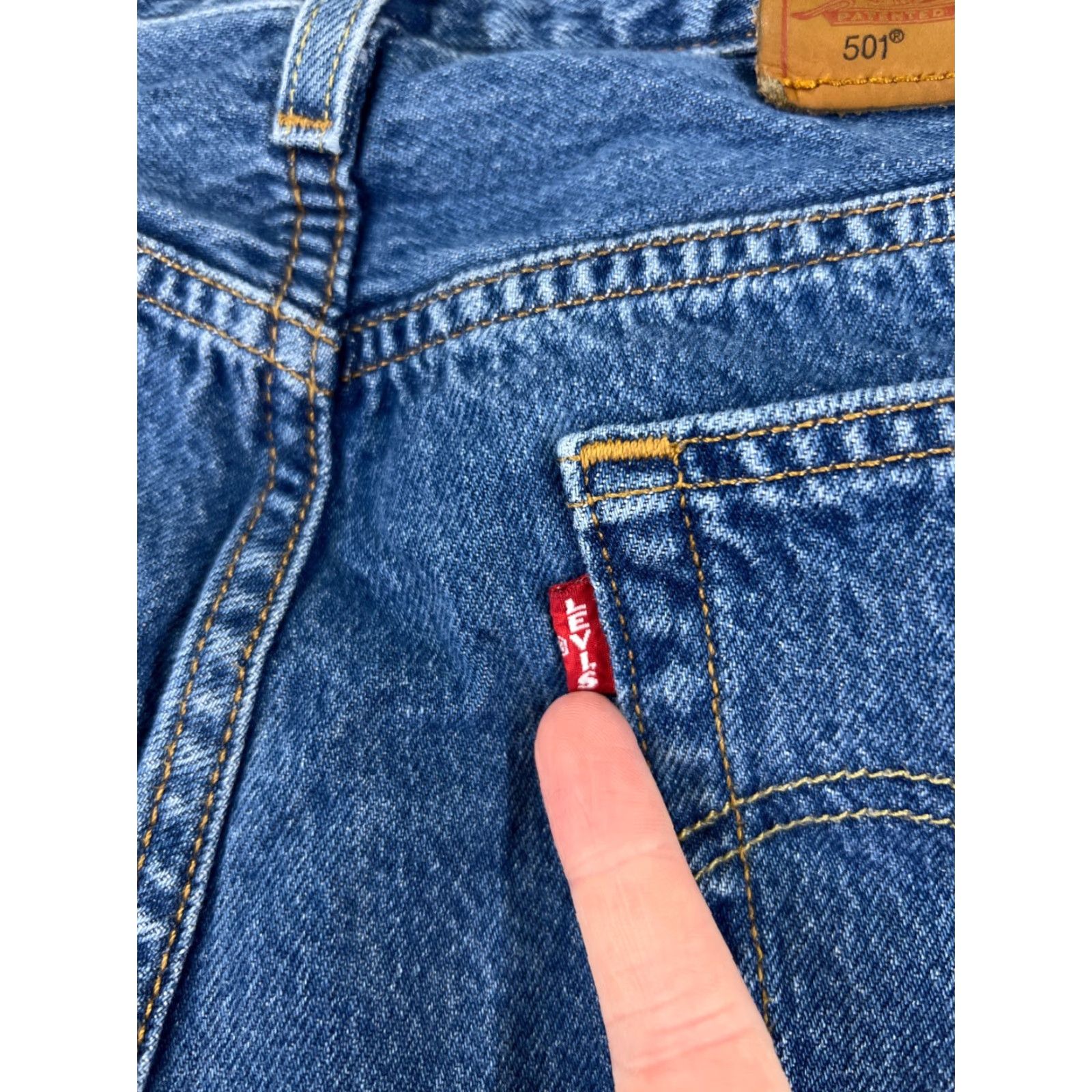 Levi's Levi's Jeans 501 Blue Denim Jeans Jogger 25x24 Regular 5-Pocket USA Button Drawstring Medium Wash Size US 26 / EU 42 - 5 Thumbnail