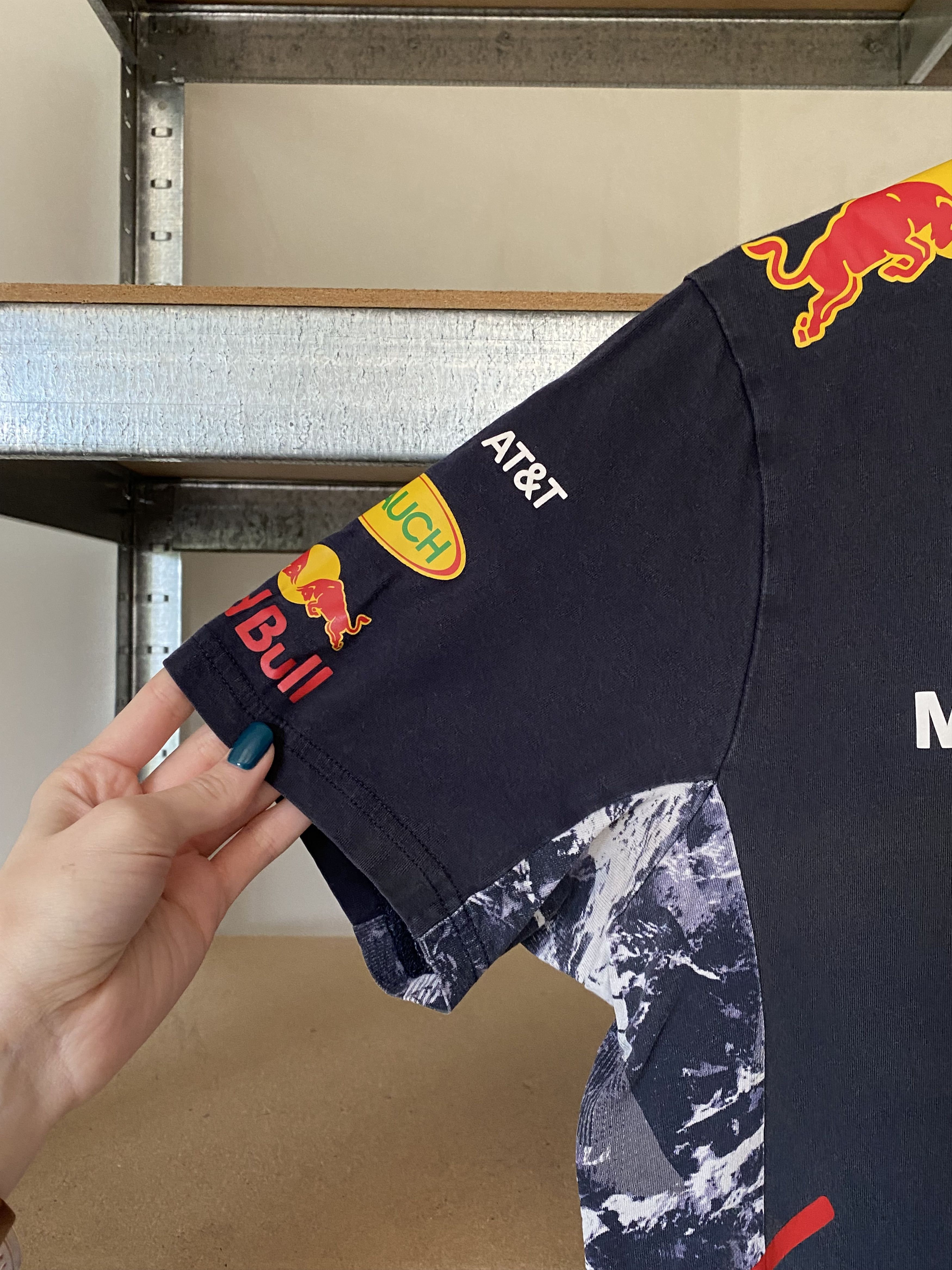 Puma Puma Red Bull Formula Uno F1 Vintage 2000s Racing T-shirt Size US M / EU 48-50 / 2 - 7 Thumbnail