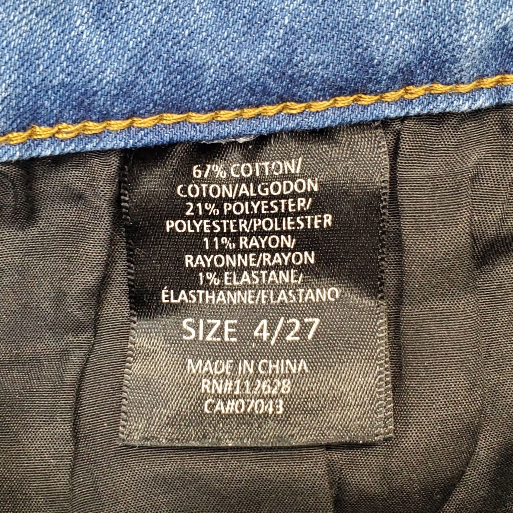 Vintage Tahari Womens Jeans Tahari Kelly Jeans Womens 4 Blue Denim Faded Streetwear Classic Skinny Leg 4 Womens Size 4 Blue Denim Jeans Mens Womens Boys Girls Size 27" / US 4 / IT 40 - 7 Thumbnail