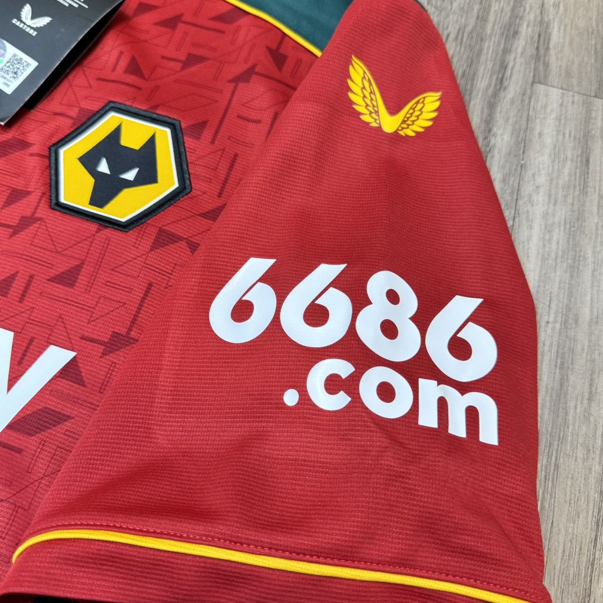 Other Wolves 23/24 away shirt #11 Hee Chan (Bnwt) Size US XL / EU 56 / 4 - 5 Thumbnail