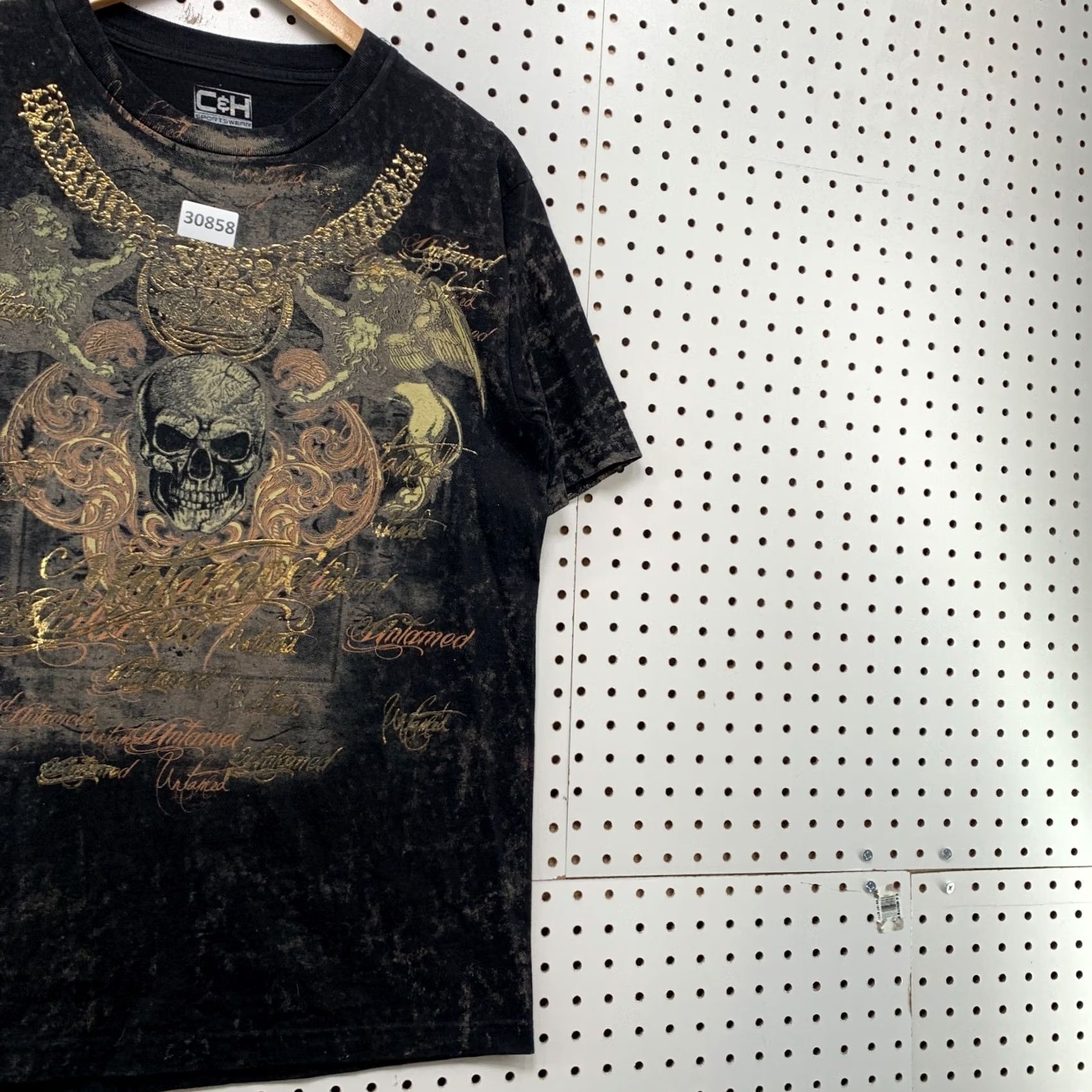 Affliction Y2K C&H Sportswear Skull Wings AOP Shirt Black Mens Medium Affliction 19.5x28.5 Size US M / EU 48-50 / 2 - 5 Thumbnail