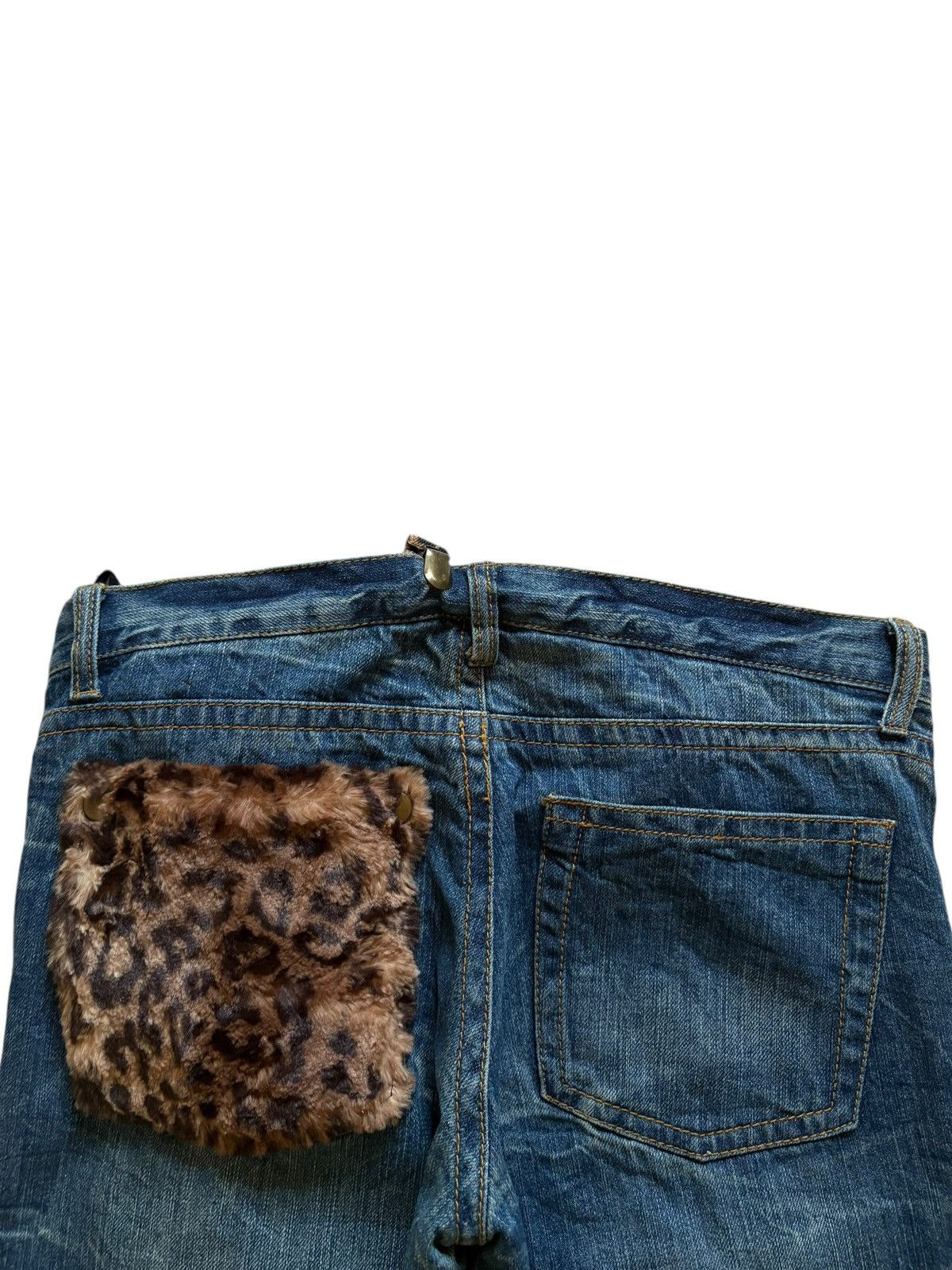 Japanese Brand SALES🔥Vintage Japanese Brand Leopard Patch Baggy Jeans Size 33" - 8 Thumbnail