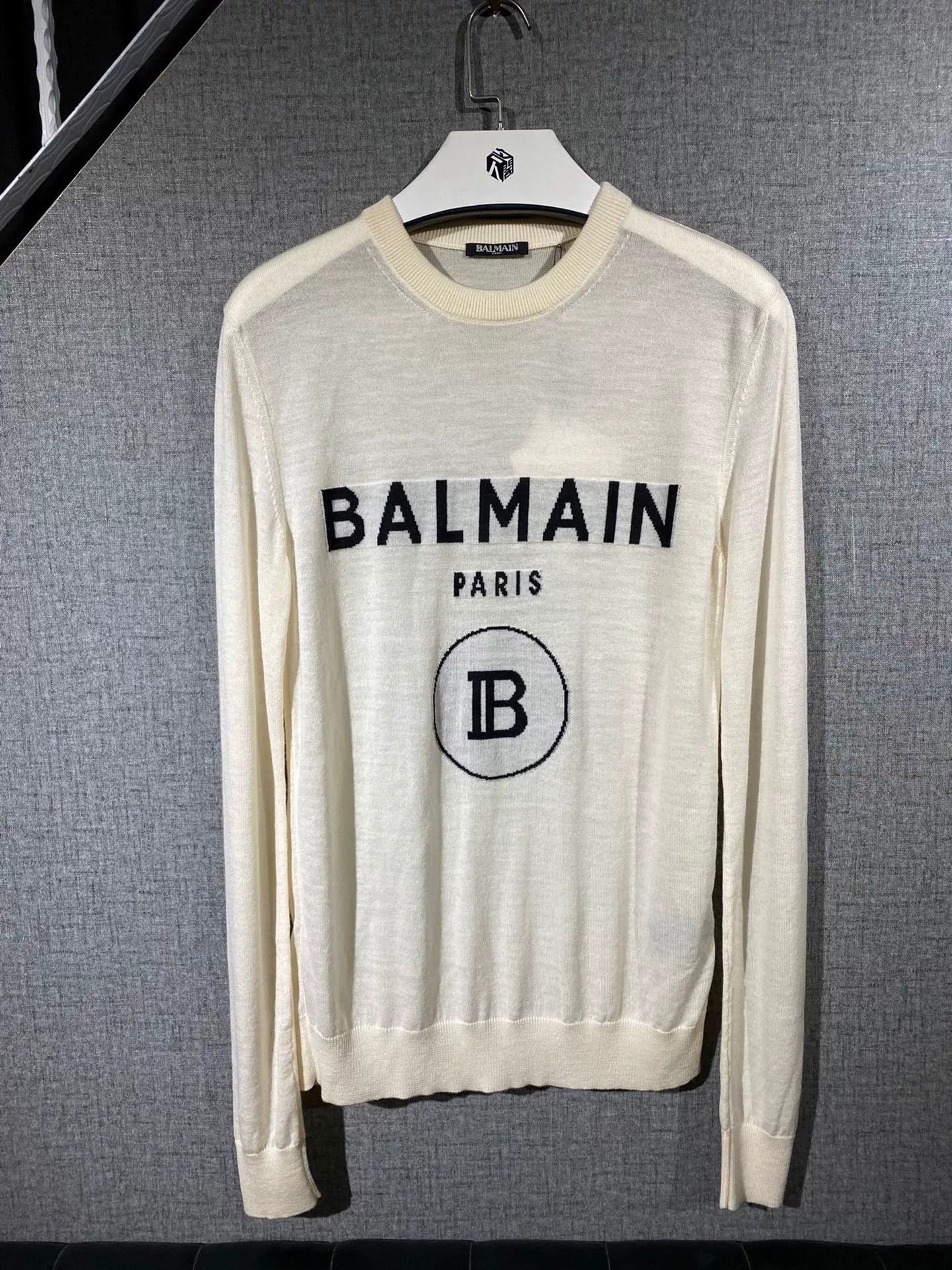 Balmain balmain lightweight knit sweater with tag Size US XS / EU 42 / 0 - 1 Thumbnail