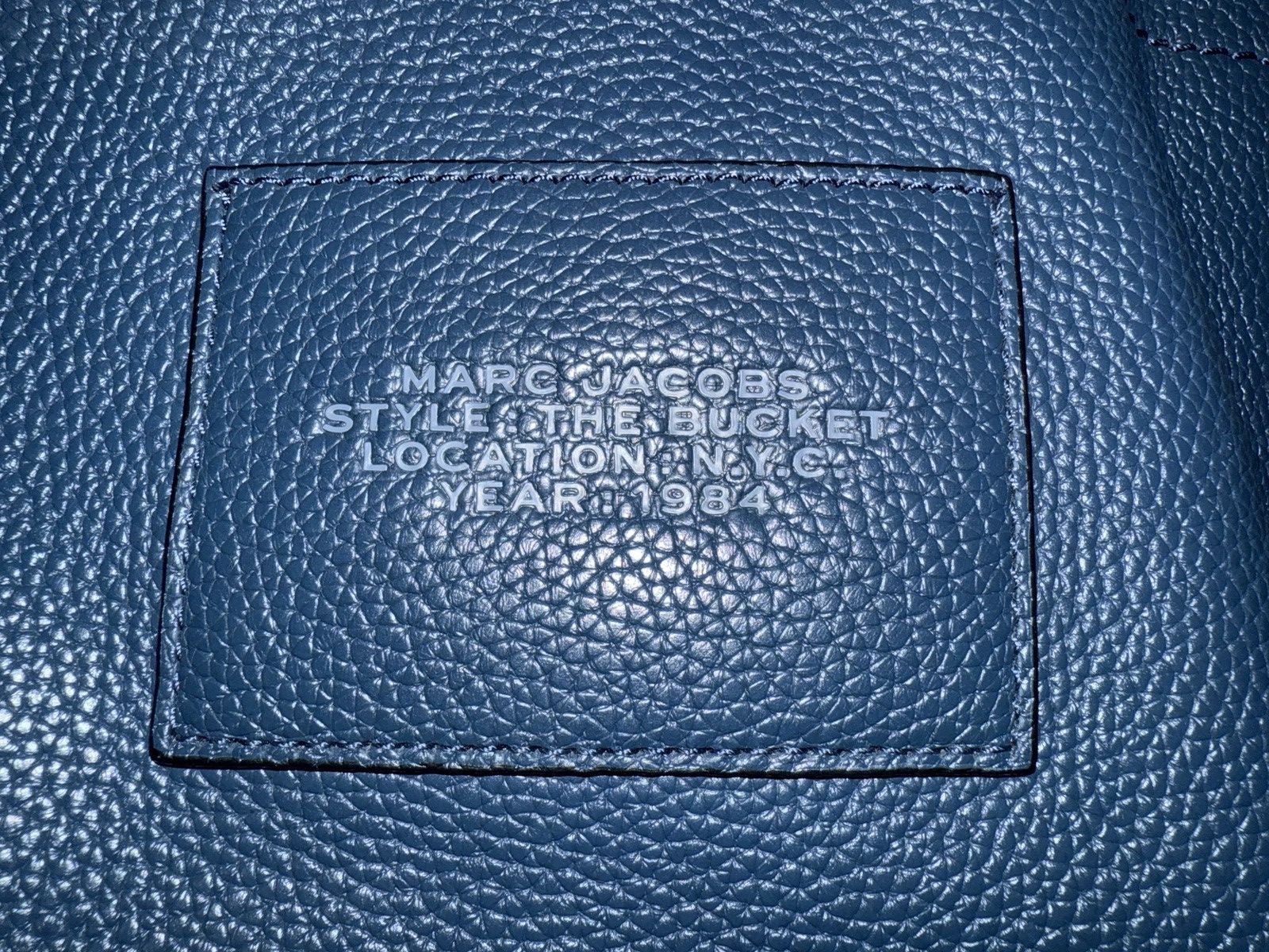 Marc Jacobs Marc Jacobs “The Bucket” handbag, purse, clutch, tote NEW! Size ONE SIZE - 11 Thumbnail