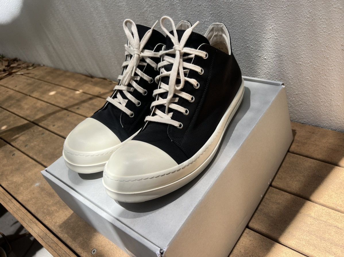 Rick Owens Rick Owens DRKSHDW Low CottonNylon Sneakers Size US 11 / EU 44 - 1 Thumbnail