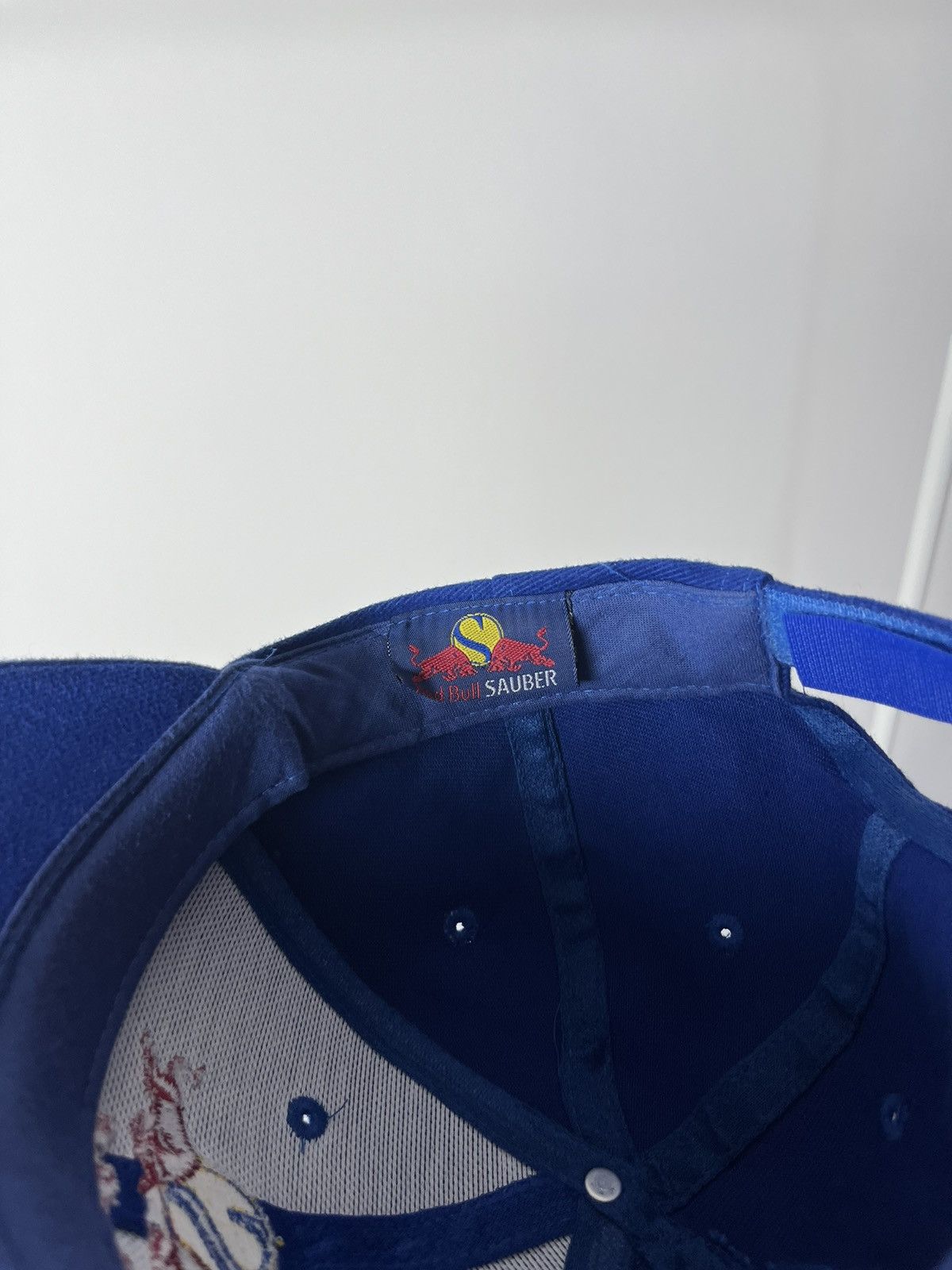 Red Bull × Vintage Red Bull Sauber Petronas Vintage Cap / Hat Size ONE SIZE - 6 Thumbnail