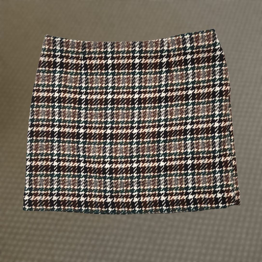 H&M H&M Mini Skirt Women's 10 Multi-color Knit Poly Wool Blend Short Lined Zip Skirt Mens? Size 32" / US 10 / IT 46 - 1 Thumbnail