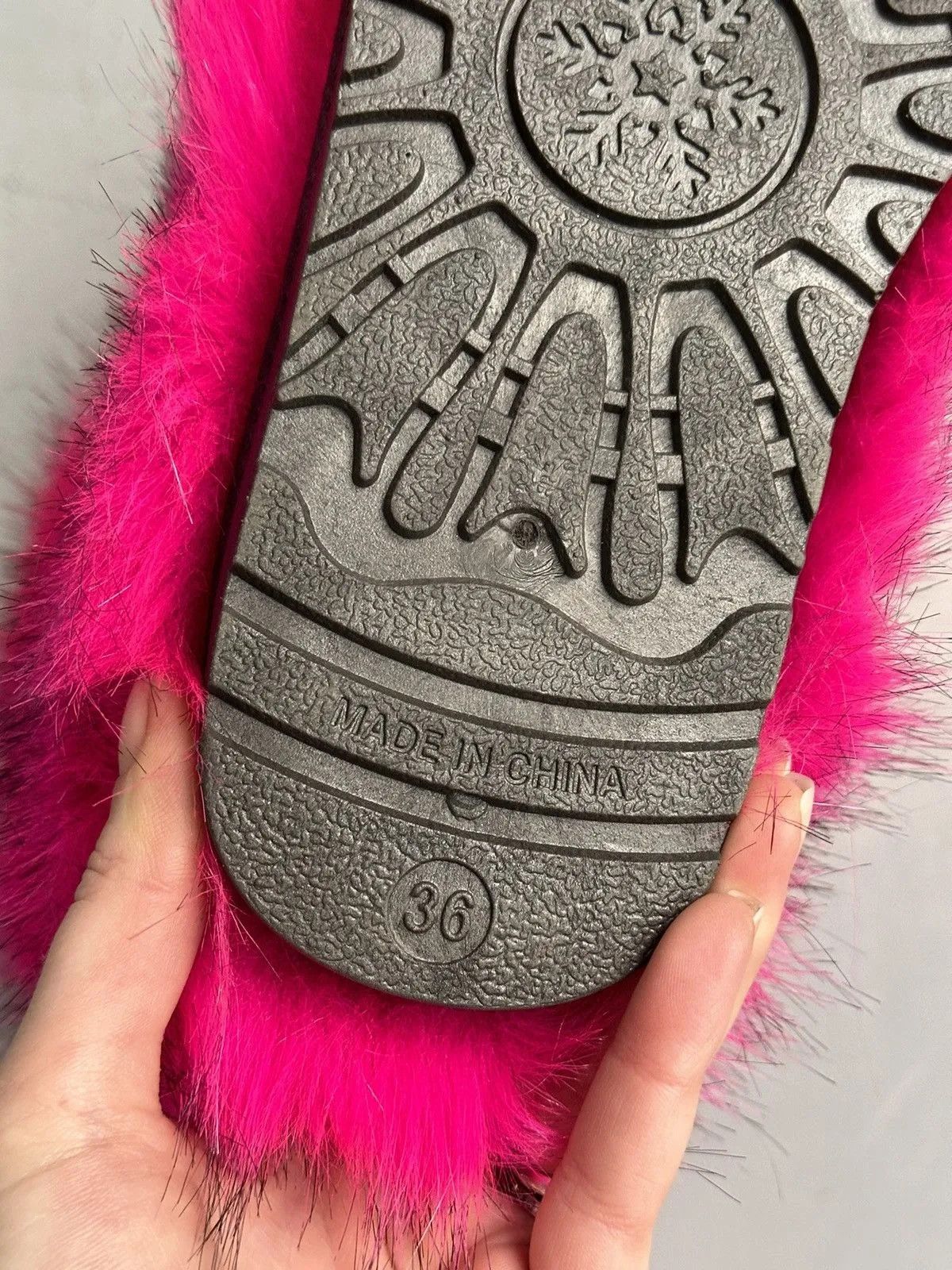 If Six Was Nine Wow😻IFSIXWASNINE VINTAGE FUR FAUX BOOTS MOON BOOTS JAPAN Size US 6 / IT 36 - 8 Thumbnail