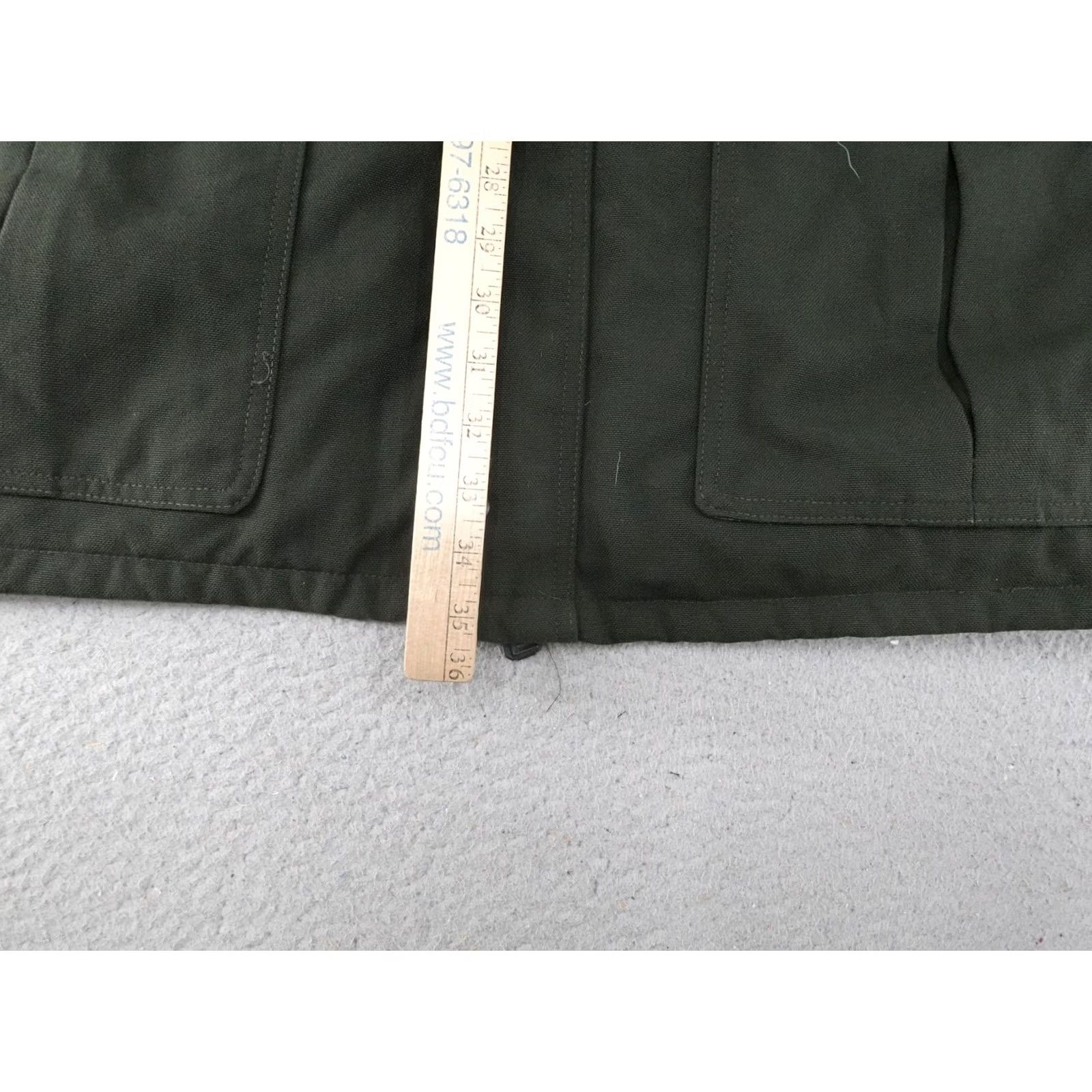 Carhartt VINTAGE Carhartt Jacket Mens L Green Quilted Lined Canvas Workwear Outdoor Coat Size US L / EU 52-54 / 3 - 3 Thumbnail