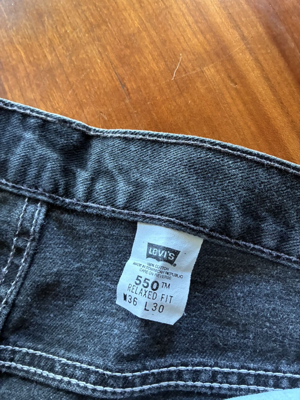 Levi's Vintage 90s Levi’s 550 black loose fit denim Size US 35 - 6 Thumbnail