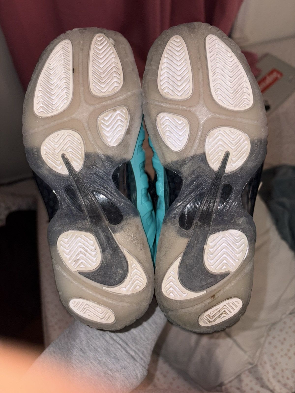 Nike Nike Air Foamposite Pro Island Green Metallic 2017 Size US 5 / EU 37 - 4 Thumbnail