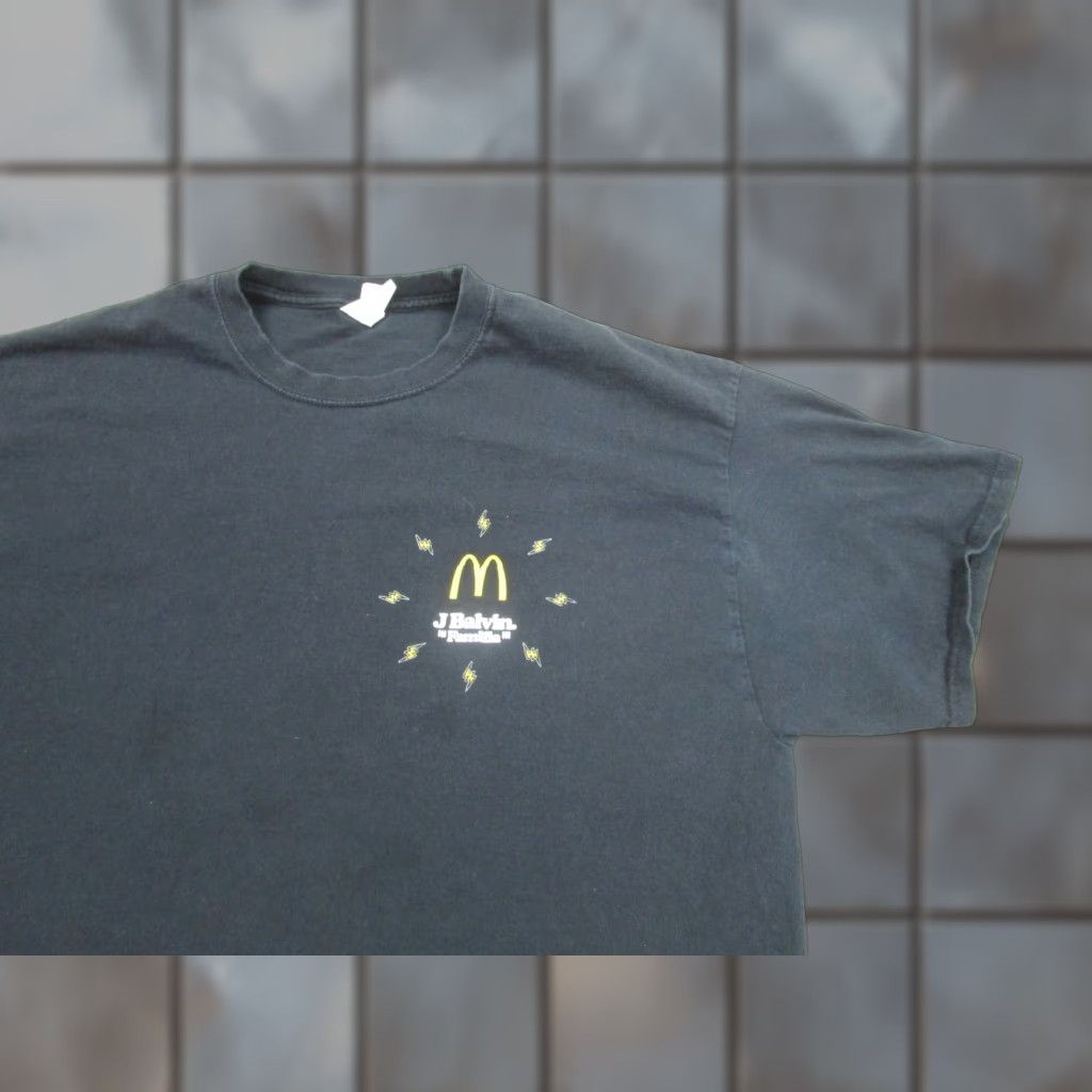 Vintage J. Balvin Shirt Mens XL Black Mcdonalds Familia Adult T-Shirt Size US XL / EU 56 / 4 - 1 Thumbnail