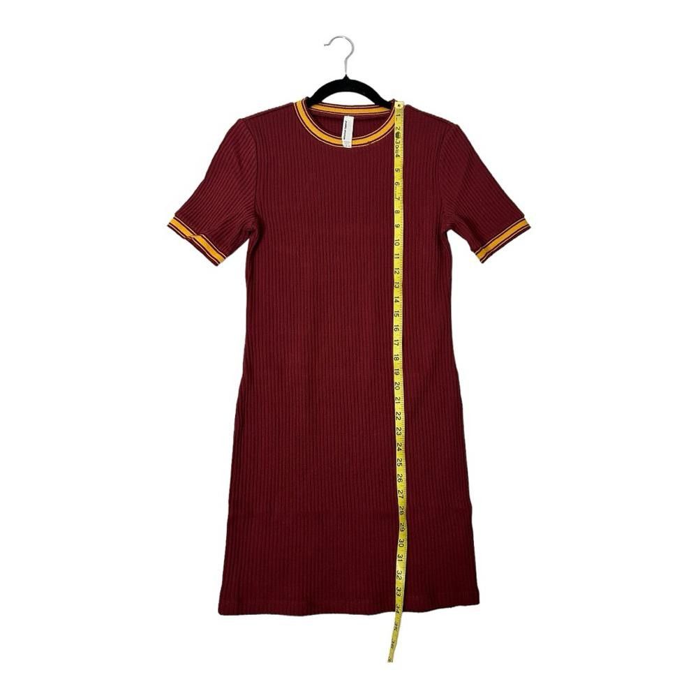 American Apparel American Apparel l NWOT Maroon Thick Ribbed Crew Dress M Size M / US 6-8 / IT 42-44 - 4 Thumbnail