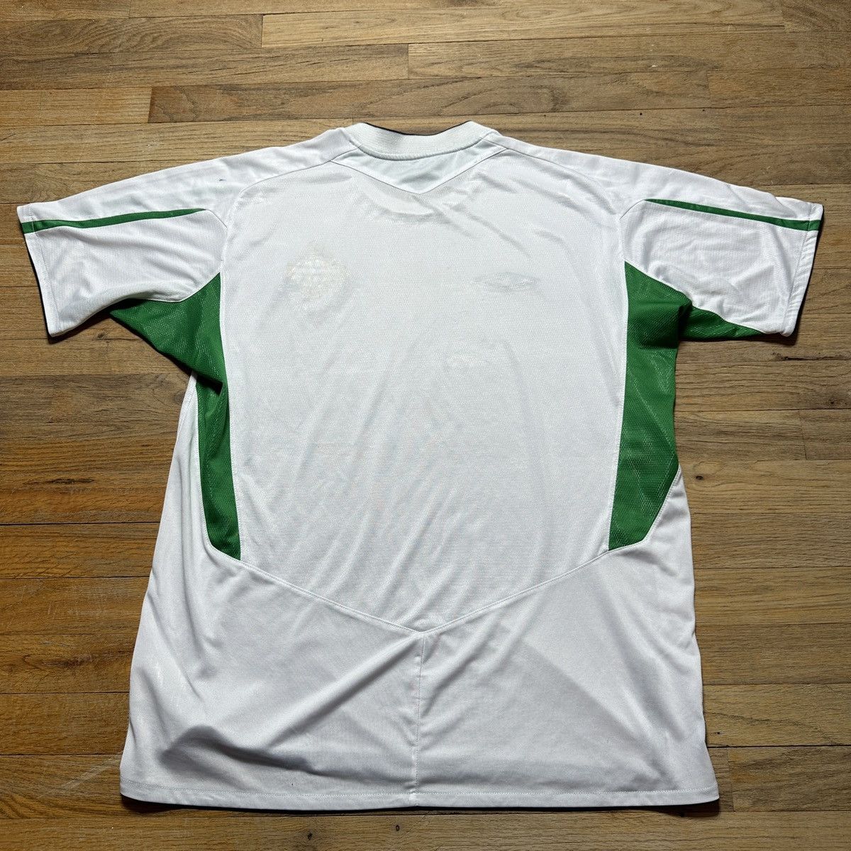 Umbro Vintage Northern Ireland jersey Size US XL / EU 56 / 4 - 2 Thumbnail