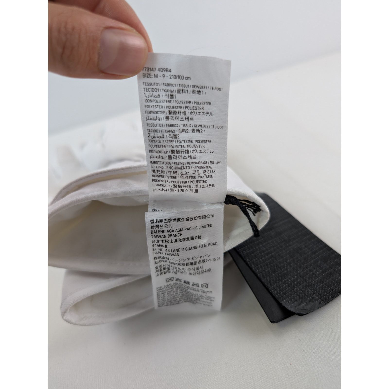 Balenciaga o1rshd1 Size: M / Ripstop Ski Gloves in White Size ONE SIZE - 16 Thumbnail
