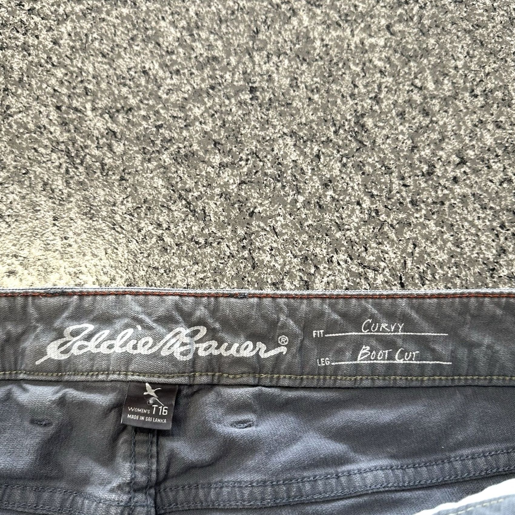 Eddie Bauer Eddie Bauer Pants Womens 16 Tall 36x34 Curvy Bootcut Corduroy Gray Stretch Size 16 Size 25" / US 0 / IT 36 - 4 Thumbnail
