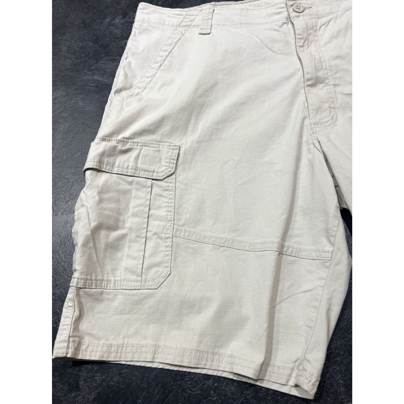 Wrangler Wrangler Cargo Shorts Men's 42 Beige Utility Outdoor Hiking Quick Dry Lightweight Size US 42 / EU 58 - 3 Thumbnail