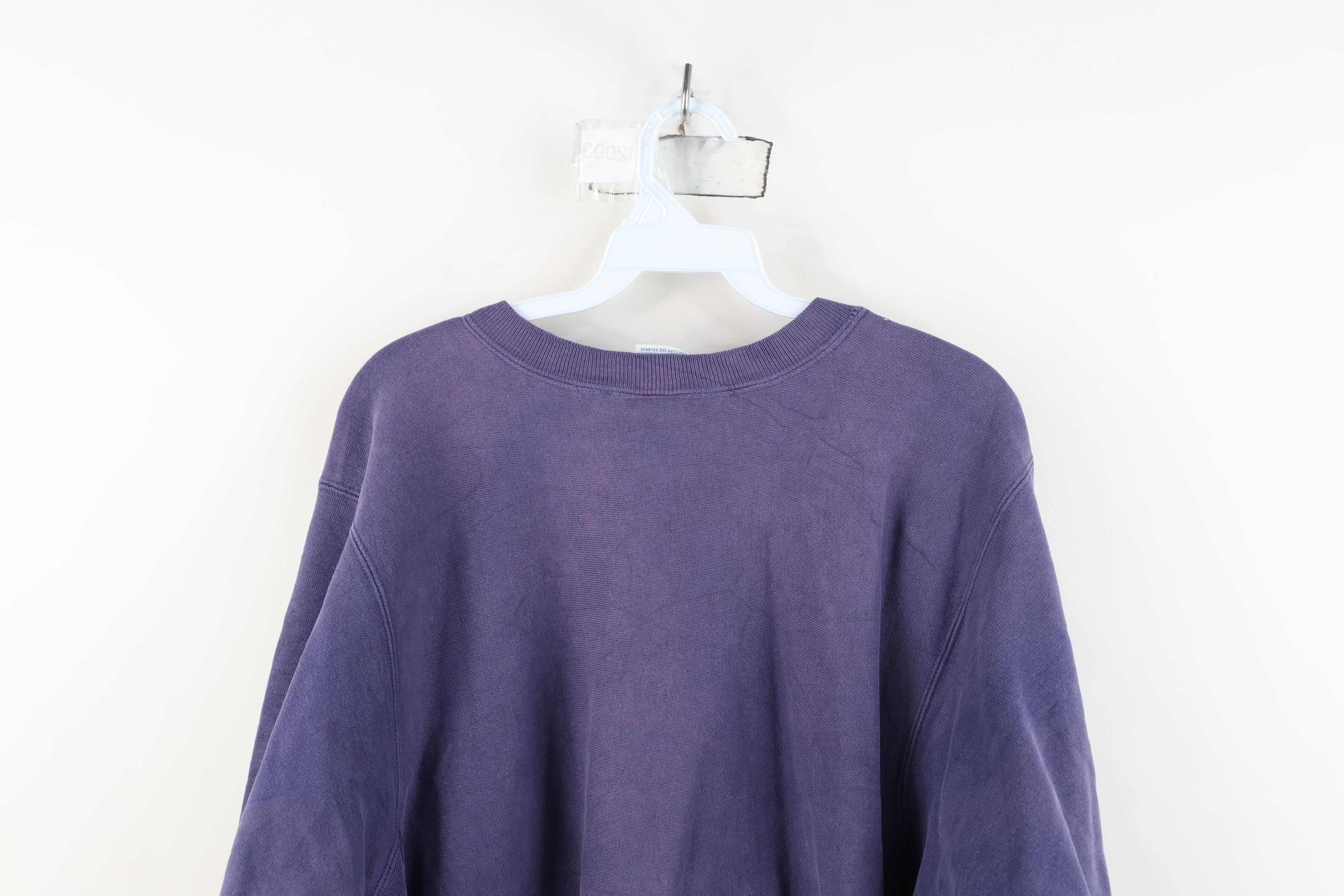 Champion Vintage 80s 90s Champion Reverse Weave Thrashed Sweatshirt Size US L / EU 52-54 / 3 - 14 Thumbnail