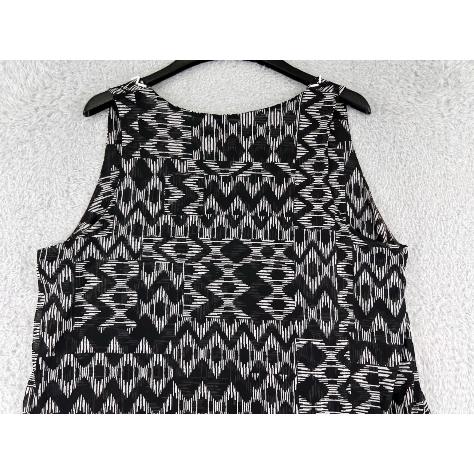 Vintage Ruby Rd Tank Women Small Black White Sleeveless Southwestern Cotton Blend Beaded Argyle/Diamond Shirt Size S / US 4 / IT 40 - 6 Thumbnail