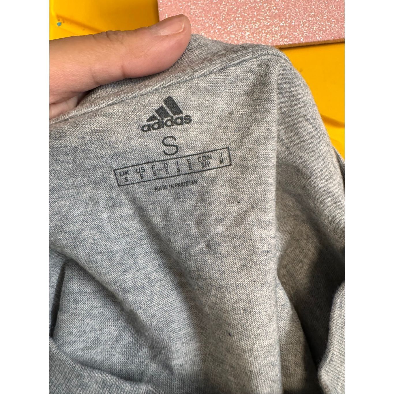 Adidas Adidas Gray Camouflage Logo Short Sleeve T-Shirt – Size Small Size S / US 4 / IT 40 - 5 Thumbnail