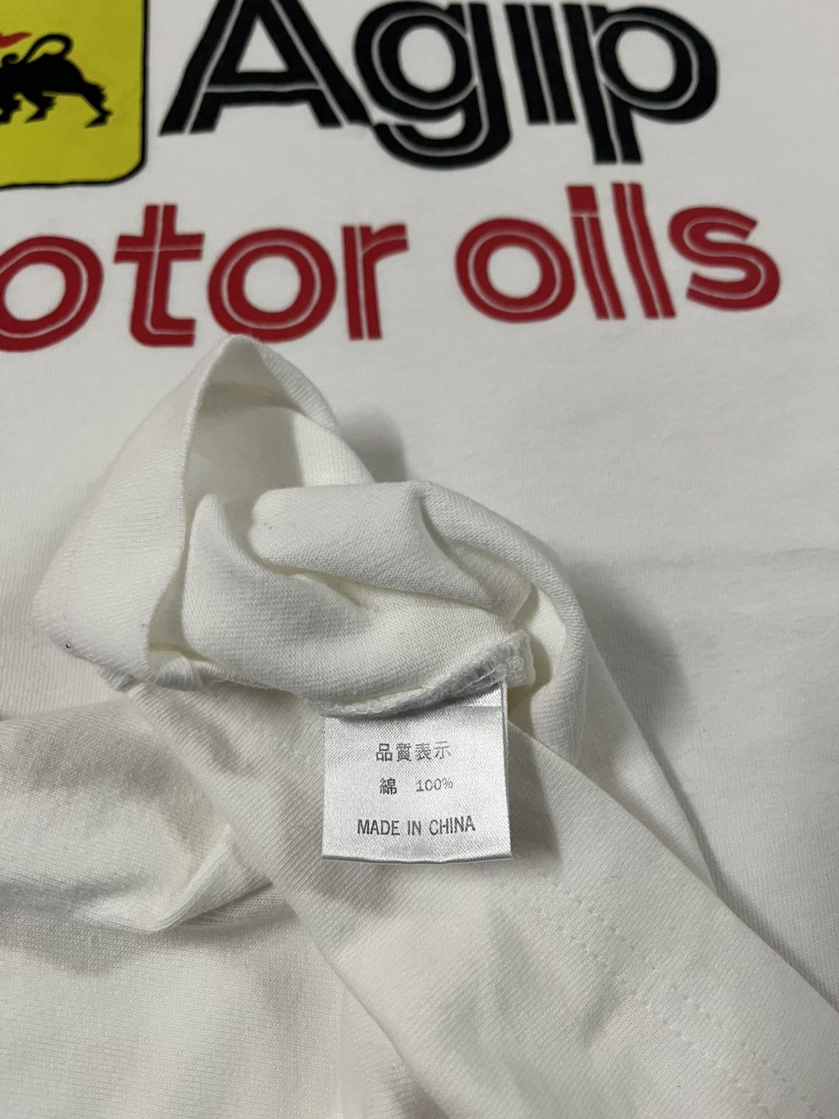 Formula 1 × Vintage Vintage Agip Motor Oil Tshirt Size US M / EU 48-50 / 2 - 4 Thumbnail