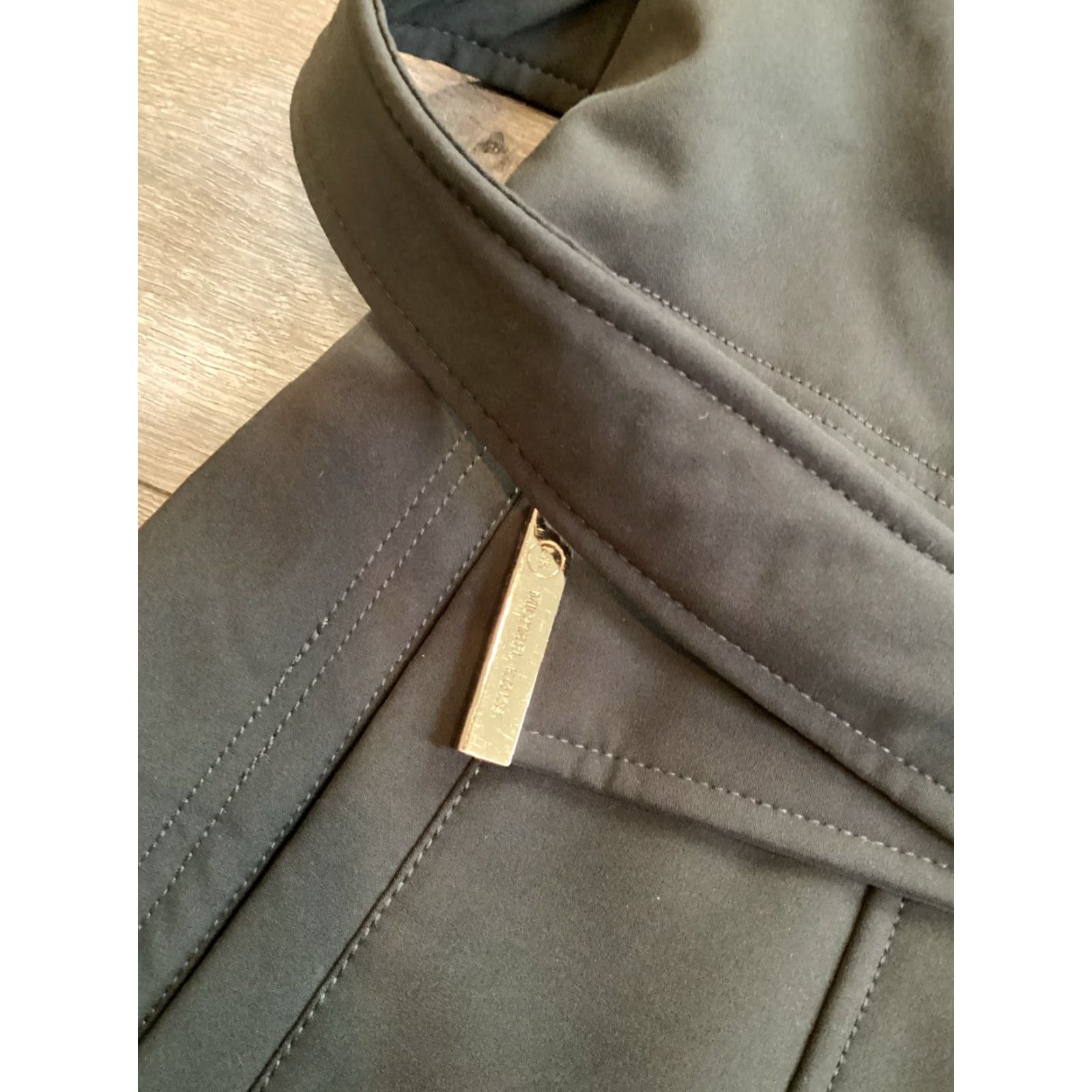 Michael Kors NWT Michael Kors Womens Coat Hooded Anorak Bark Green Mid-Length Zip Snap Belt Logo Size L / US 10 / IT 46 - 3 Thumbnail