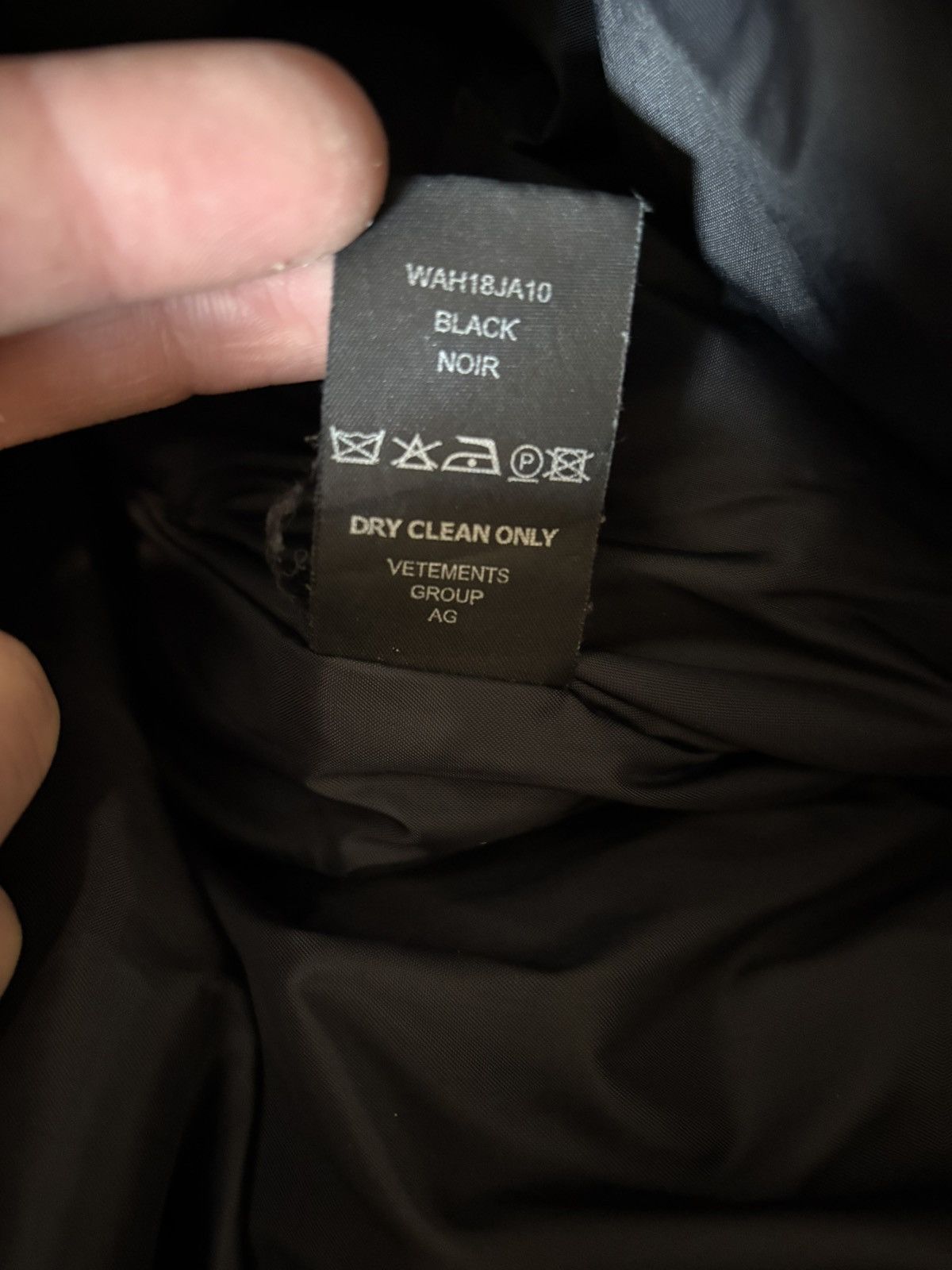 Vetements VETEMENTS GENETICALLY MODIFIED PARKA - AW17 Size US S / EU 44-46 / 1 - 8 Thumbnail