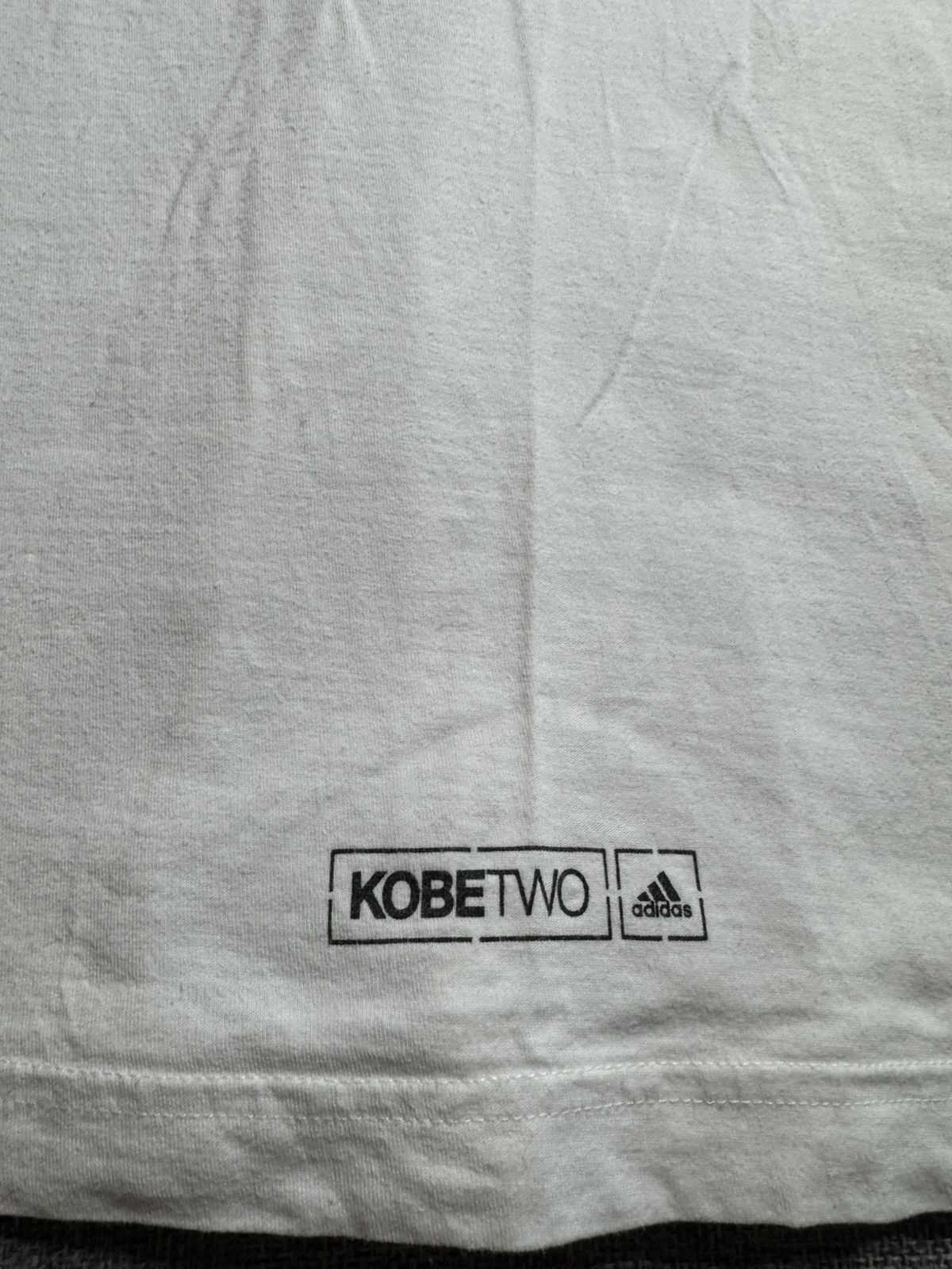 Adidas Vintage Adidas Kobe Two Big Logo white T-Shirt Size US S / EU 44-46 / 1 - 13 Thumbnail